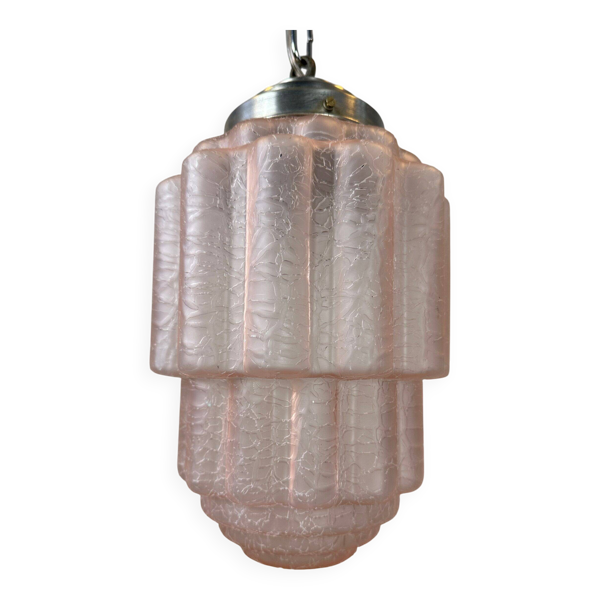 Gratte-ciel Art Déco – Verre craquelé rose