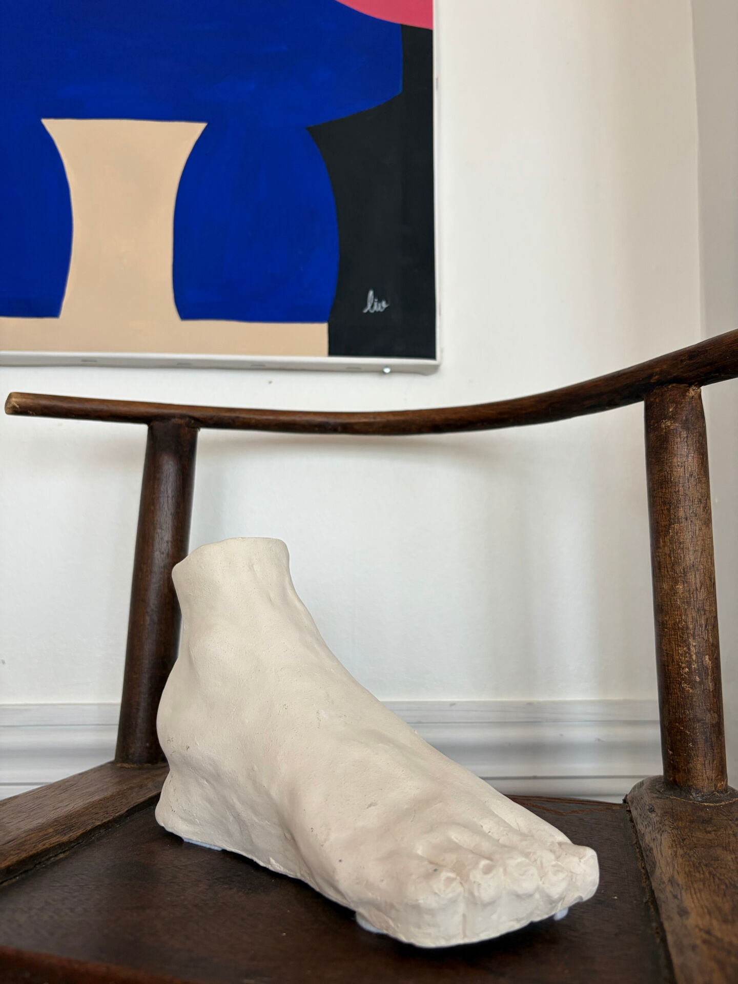 White plaster foot cast