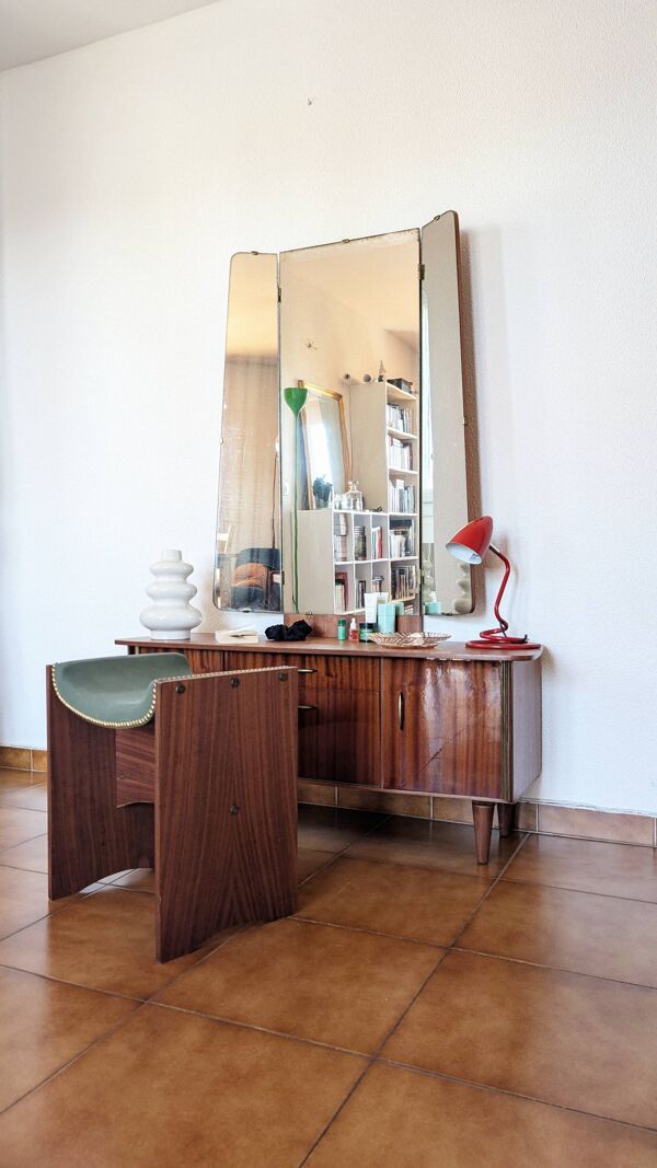 Coiffeuse vintage années 70 avec miroir triptyque & banc assorti