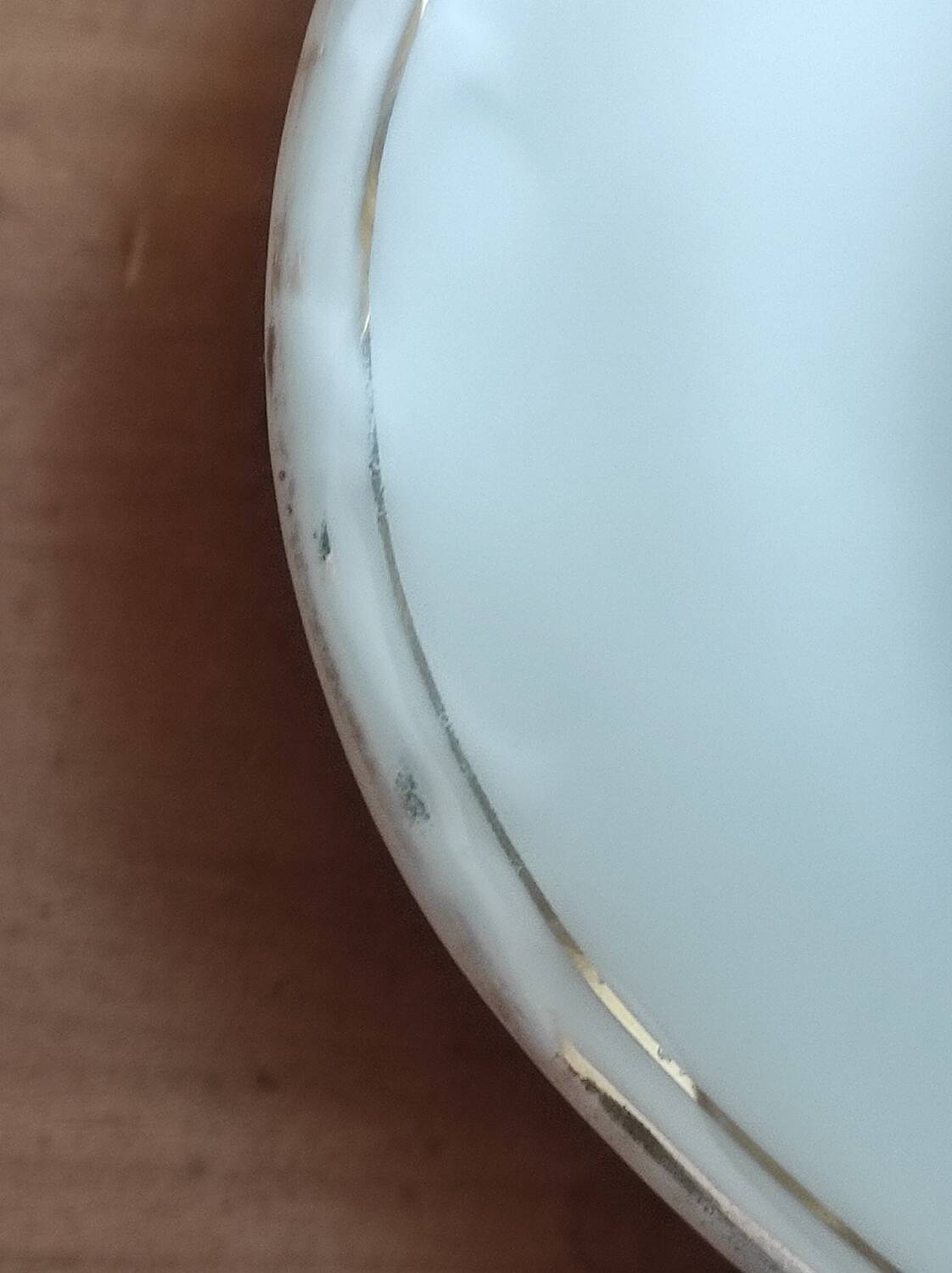 Saucière en porcelaine