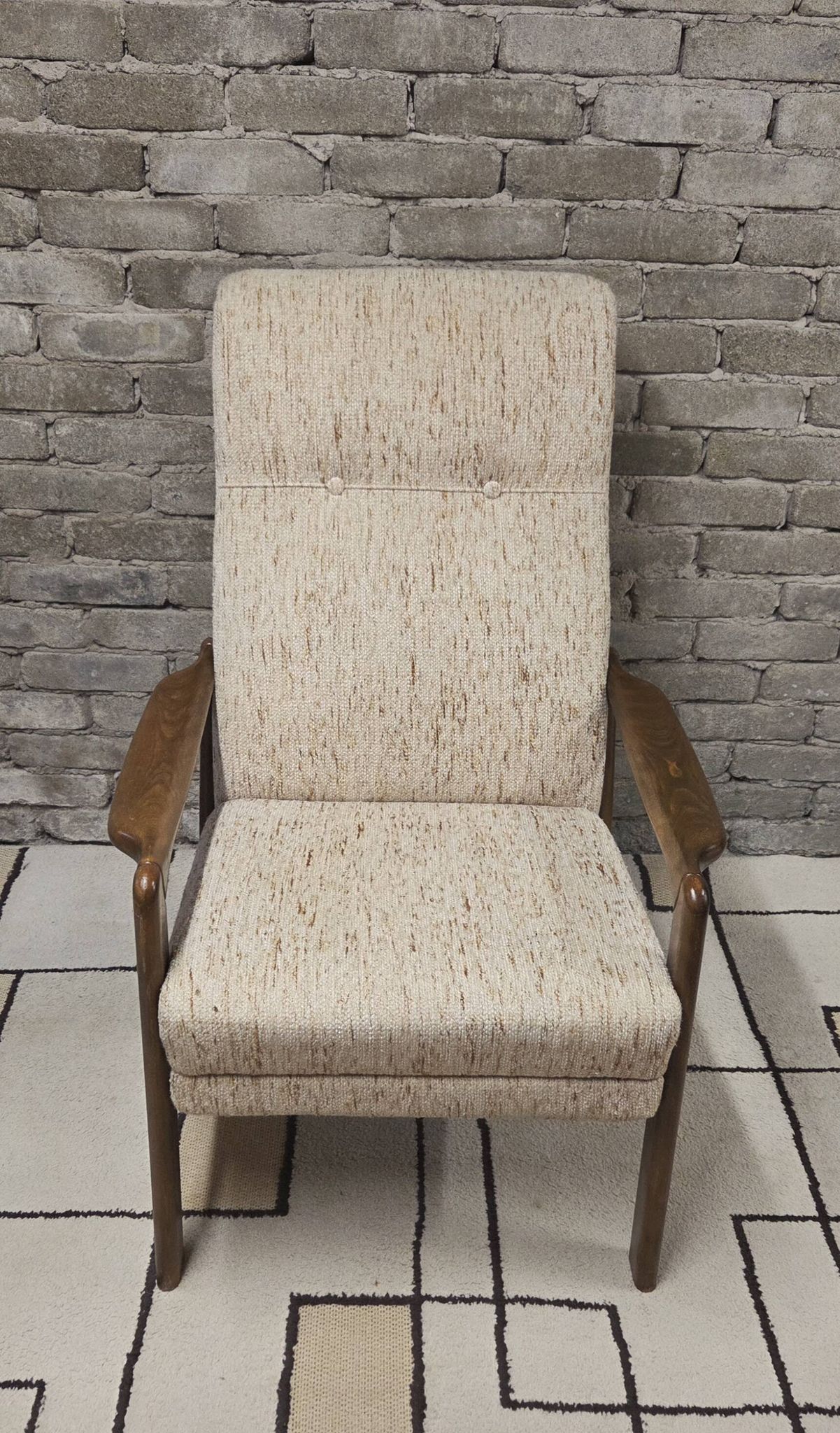 Vintage Scandinavian reclining armchair in curved wood – 1960s/70s