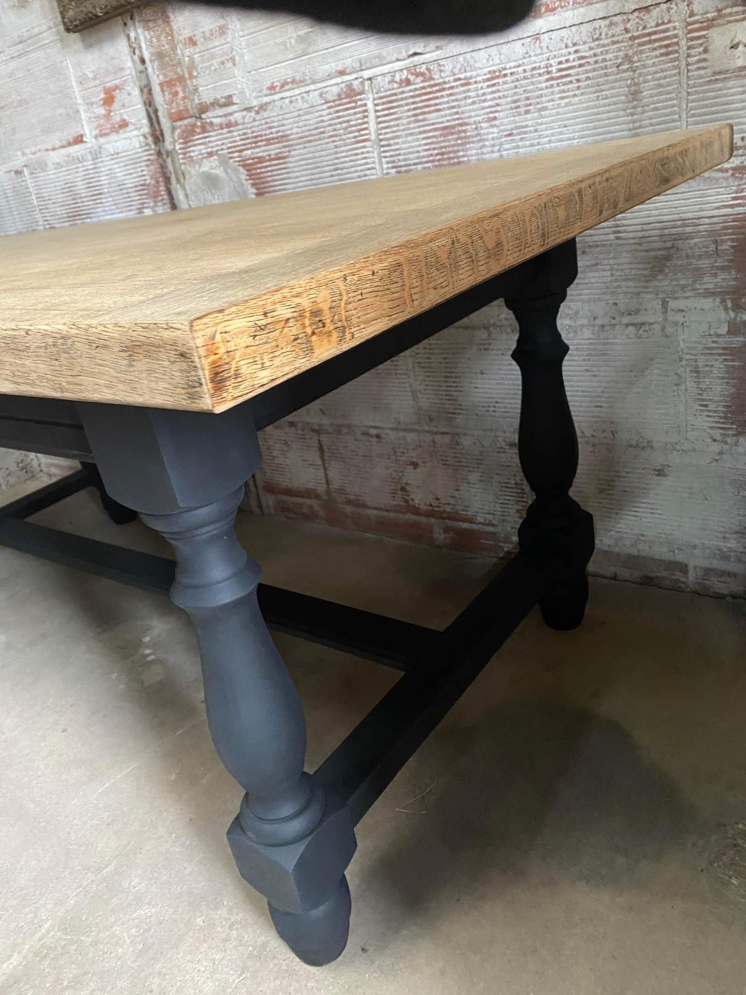 Farmhouse table