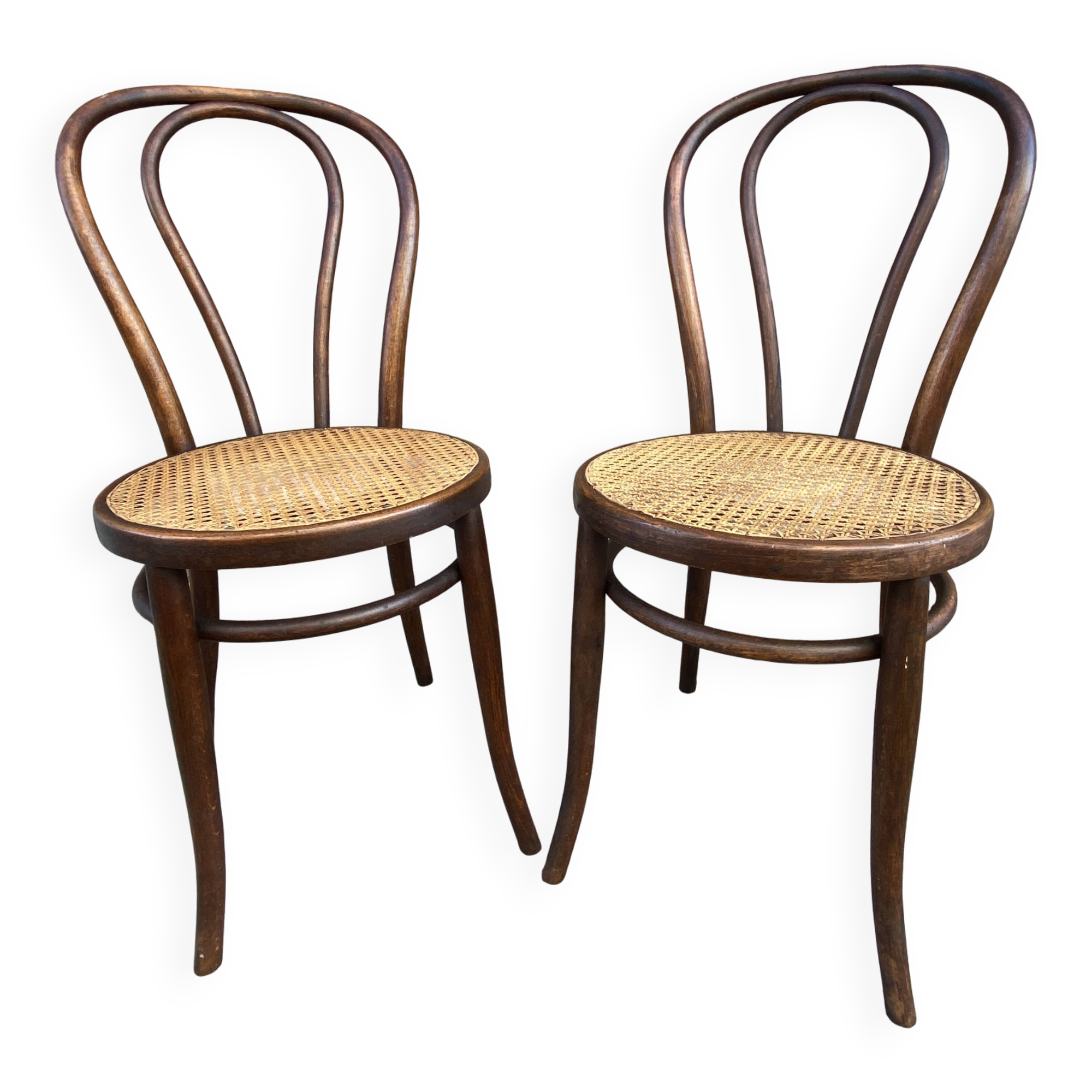 pair of Fischel Thonet Nr 18 curved wood bistro chairs