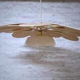 Suspension glass globe of Clichy and linen and rattan petals