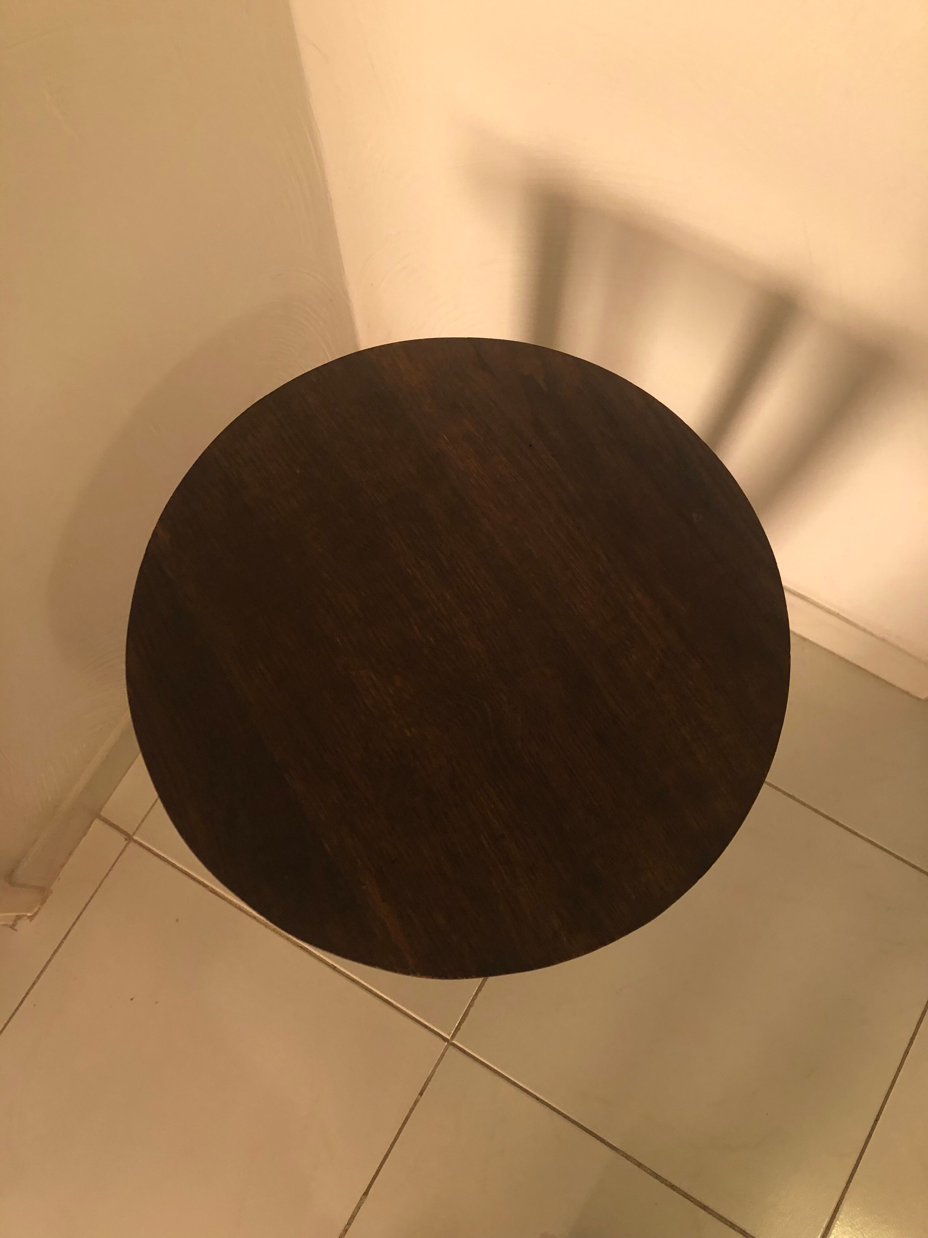 Art deco pedestal table