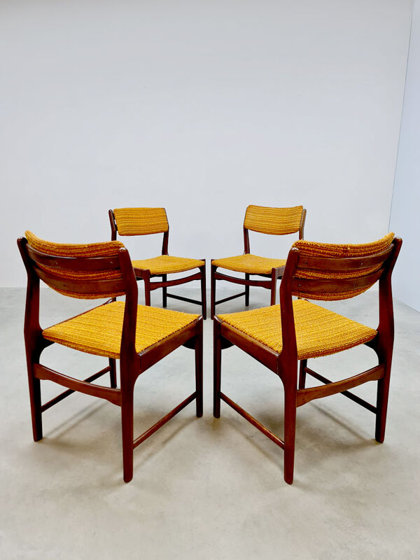 Chaises de salle à manger danoises vintage 'Orange elegance'