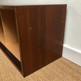 Wall-mounted sideboard