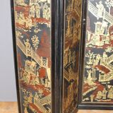 Screen with Japanese decor and black lacquer