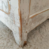 Renovated white Parisian buffet