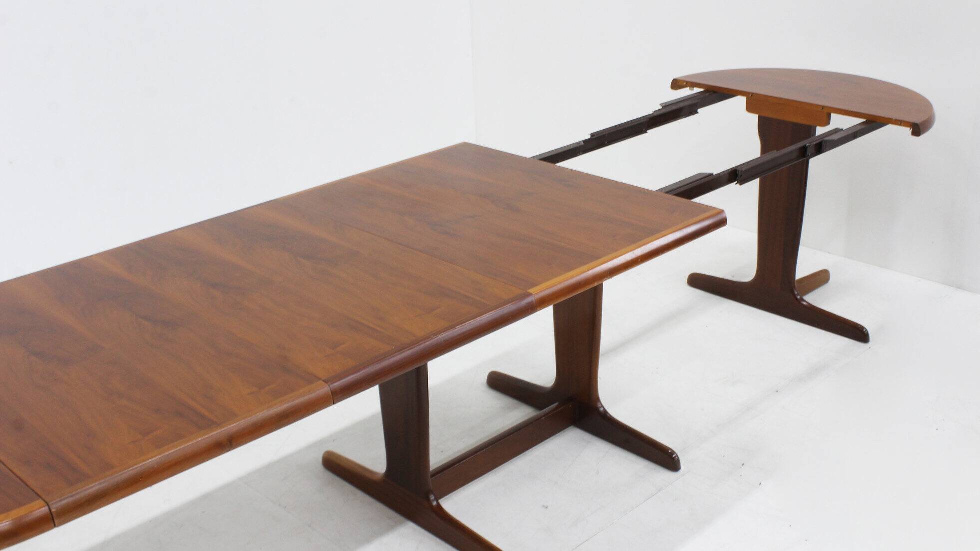 Vintage large oval extendable dining table 1960s XL