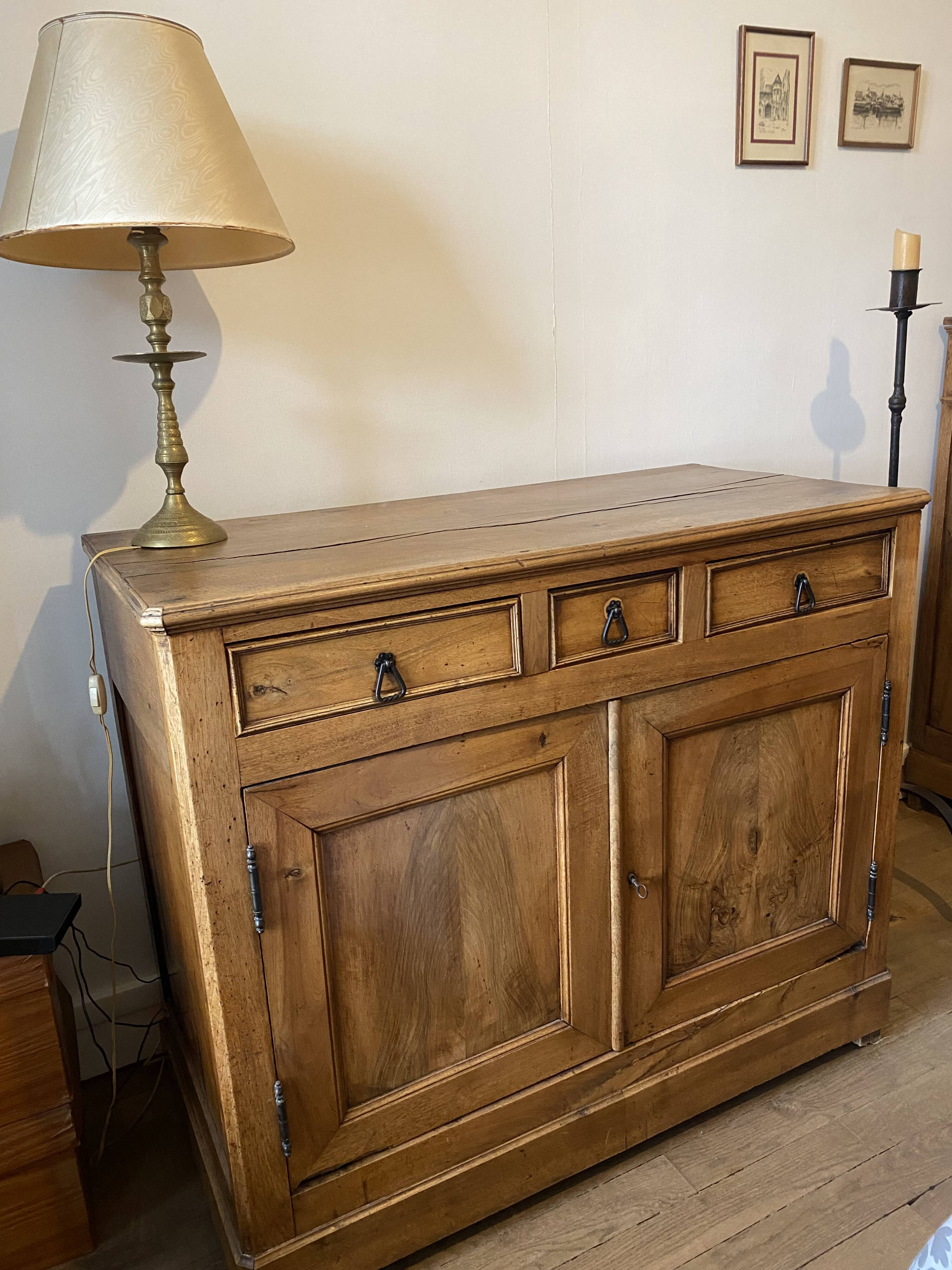 Antique solid wood sideboard – 2 doors, 3 drawers
