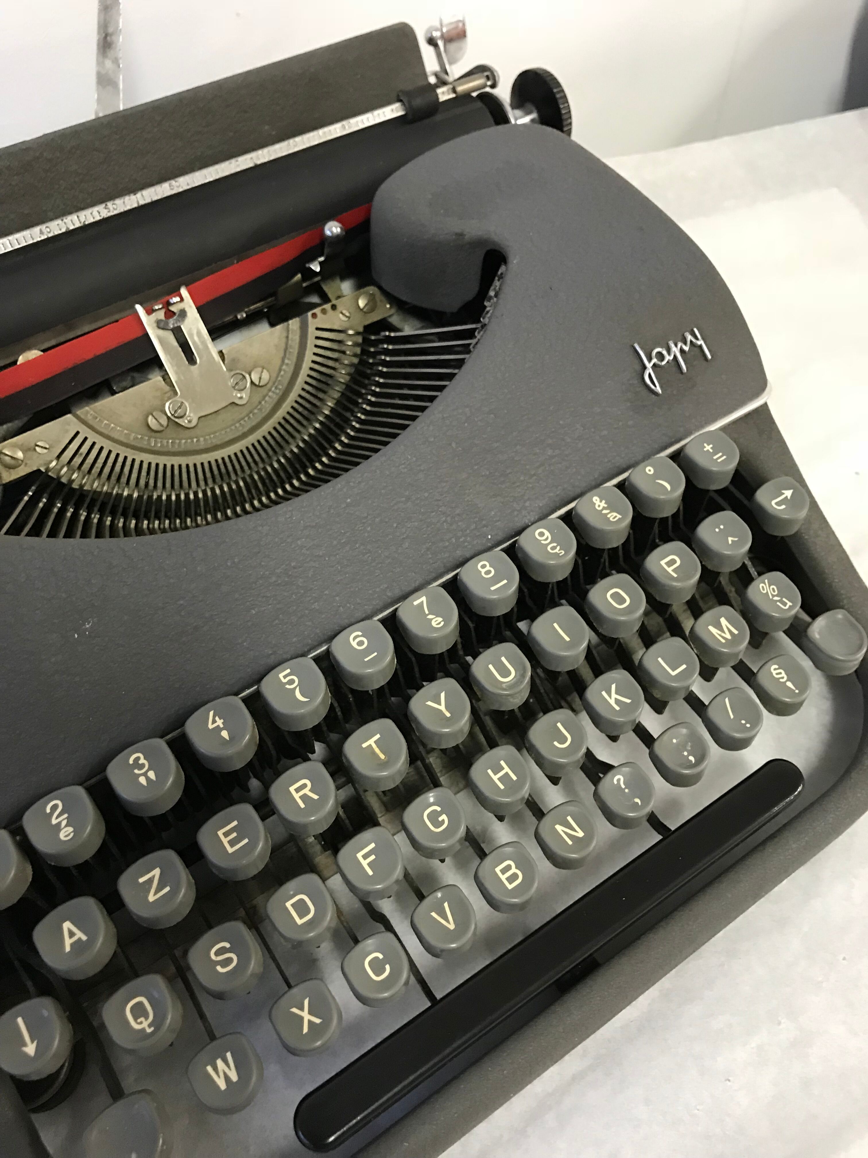 Machine à écrire Japy