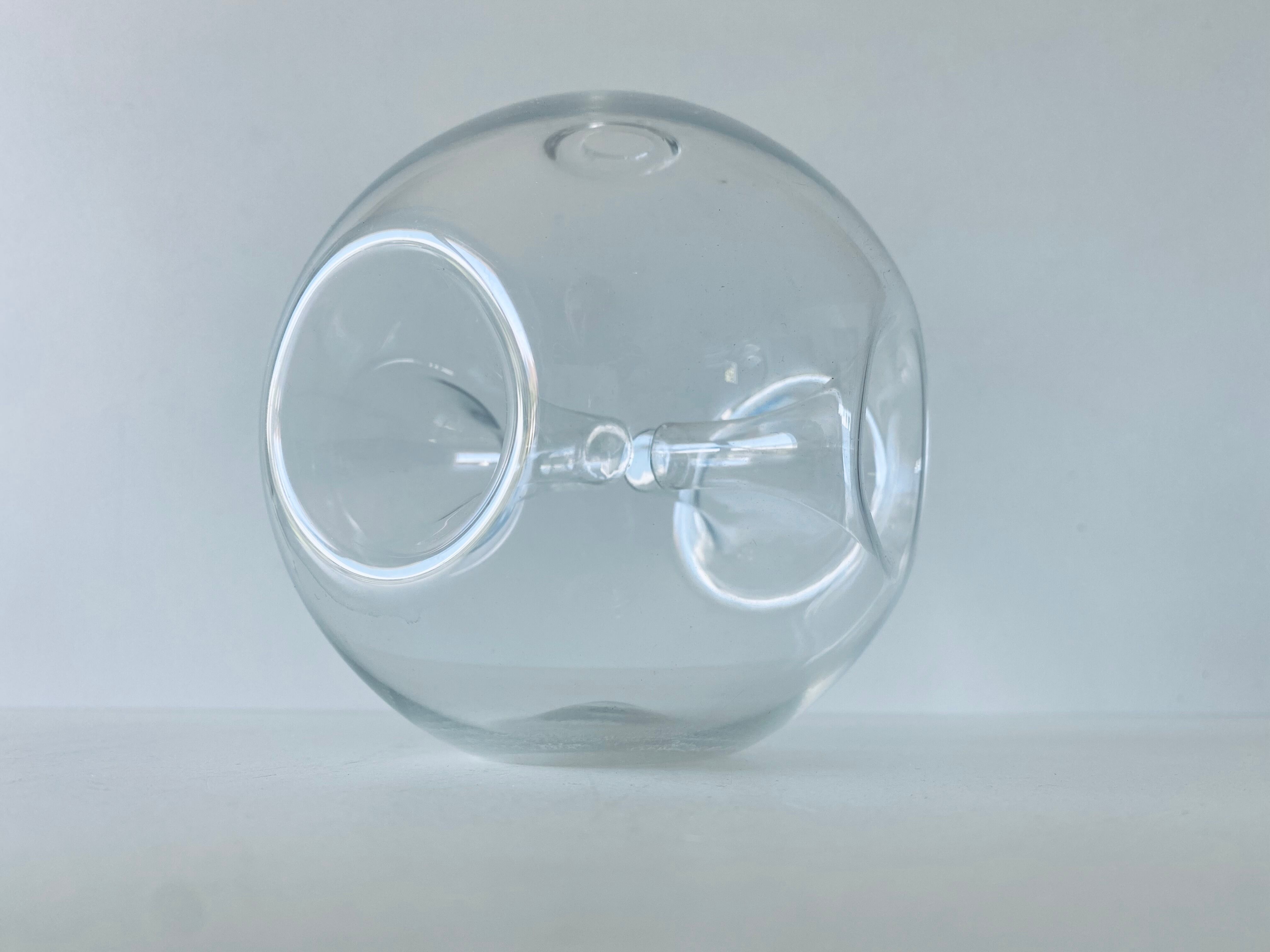 Design round glass vase