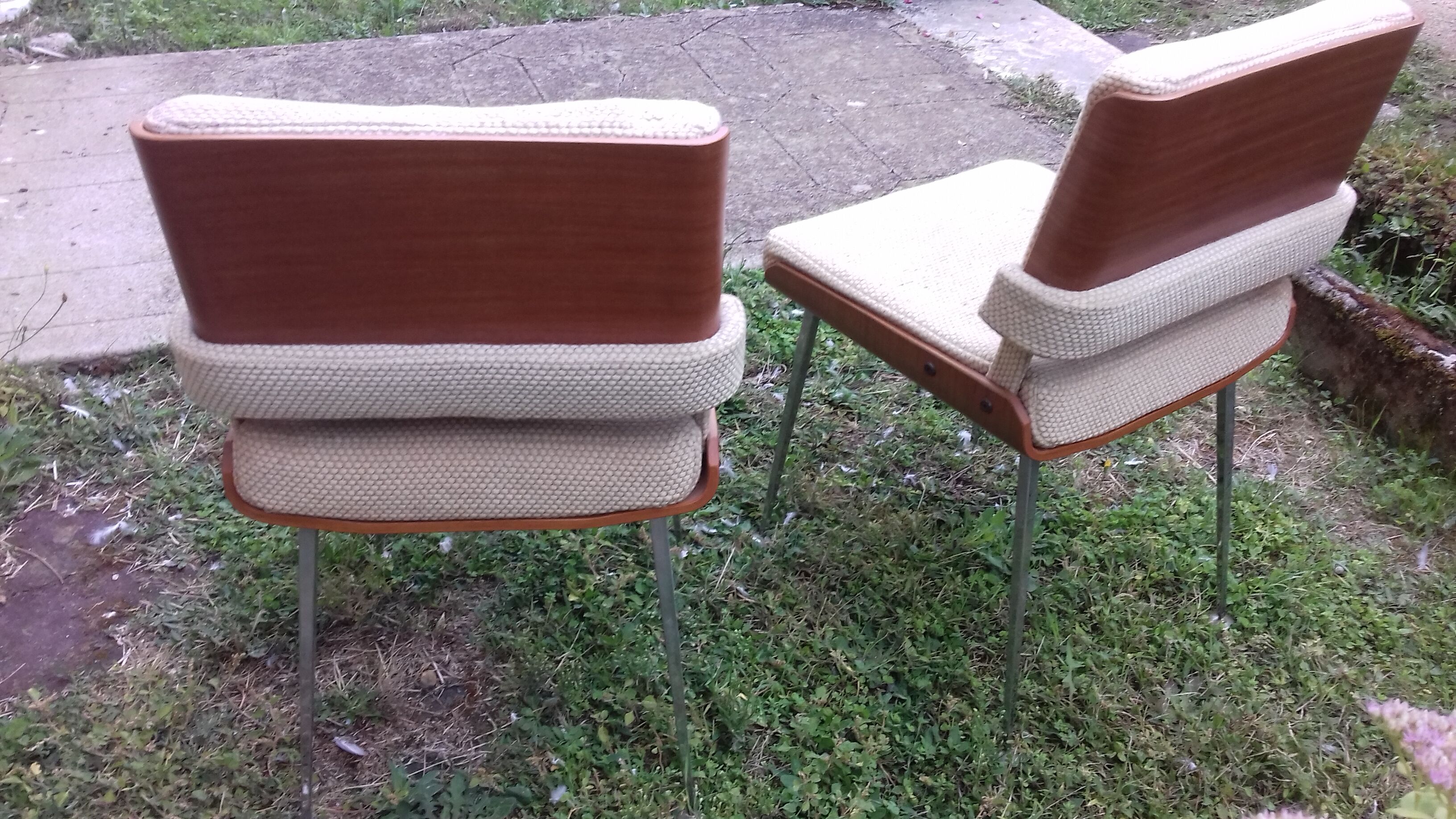 Pair of chairs 70 years