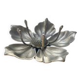 Vintage flower ashtray with removable petals