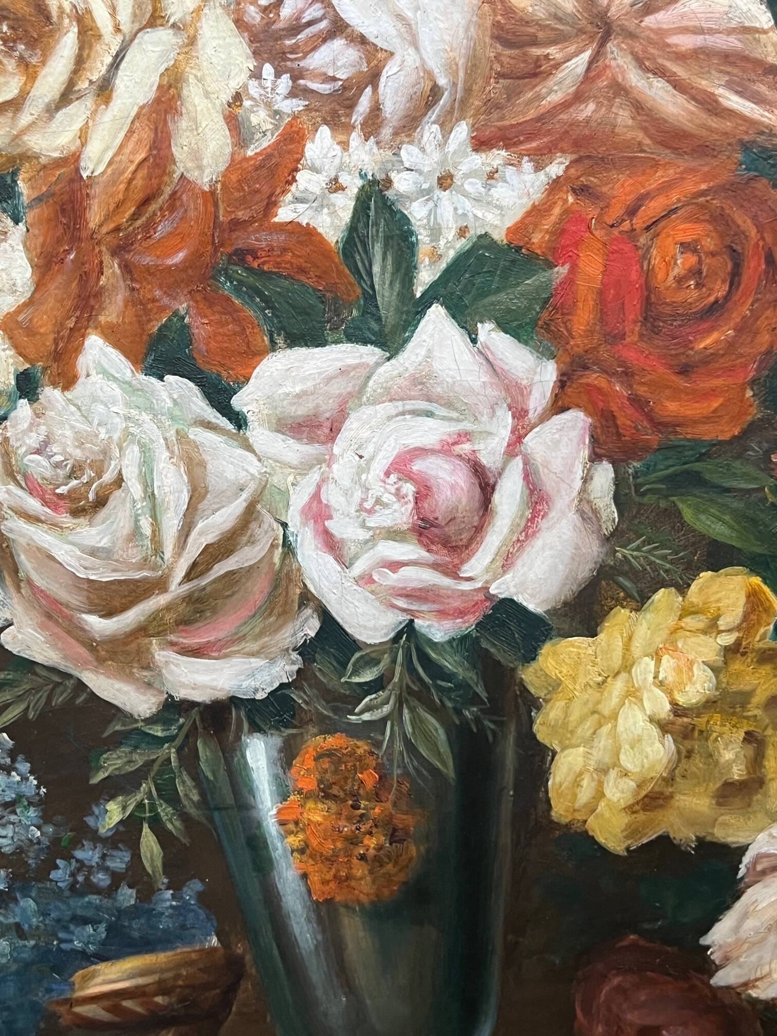 G. Carlier. Still life signed with flowers in a beautiful frame.