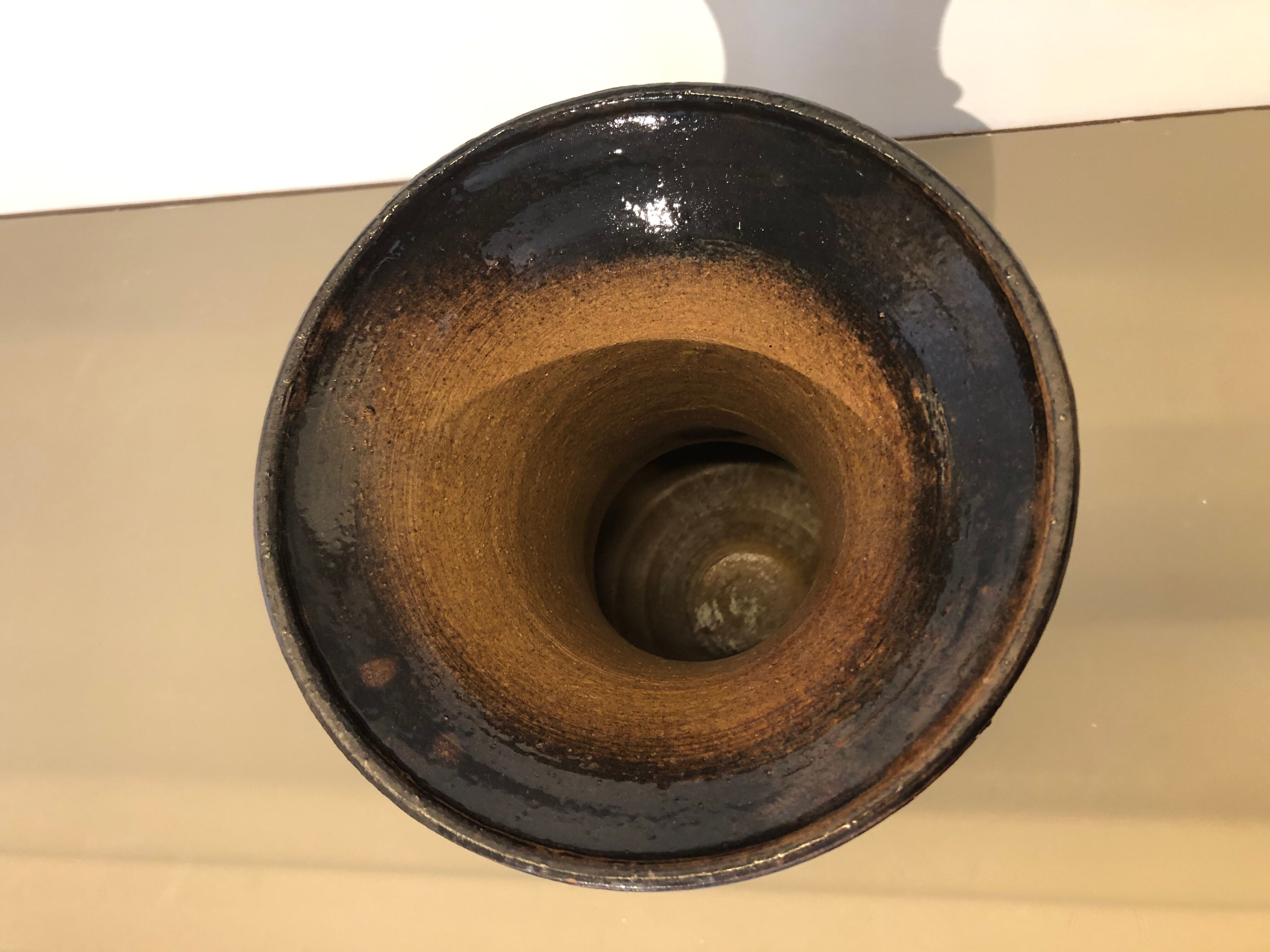 Ceramic vase
