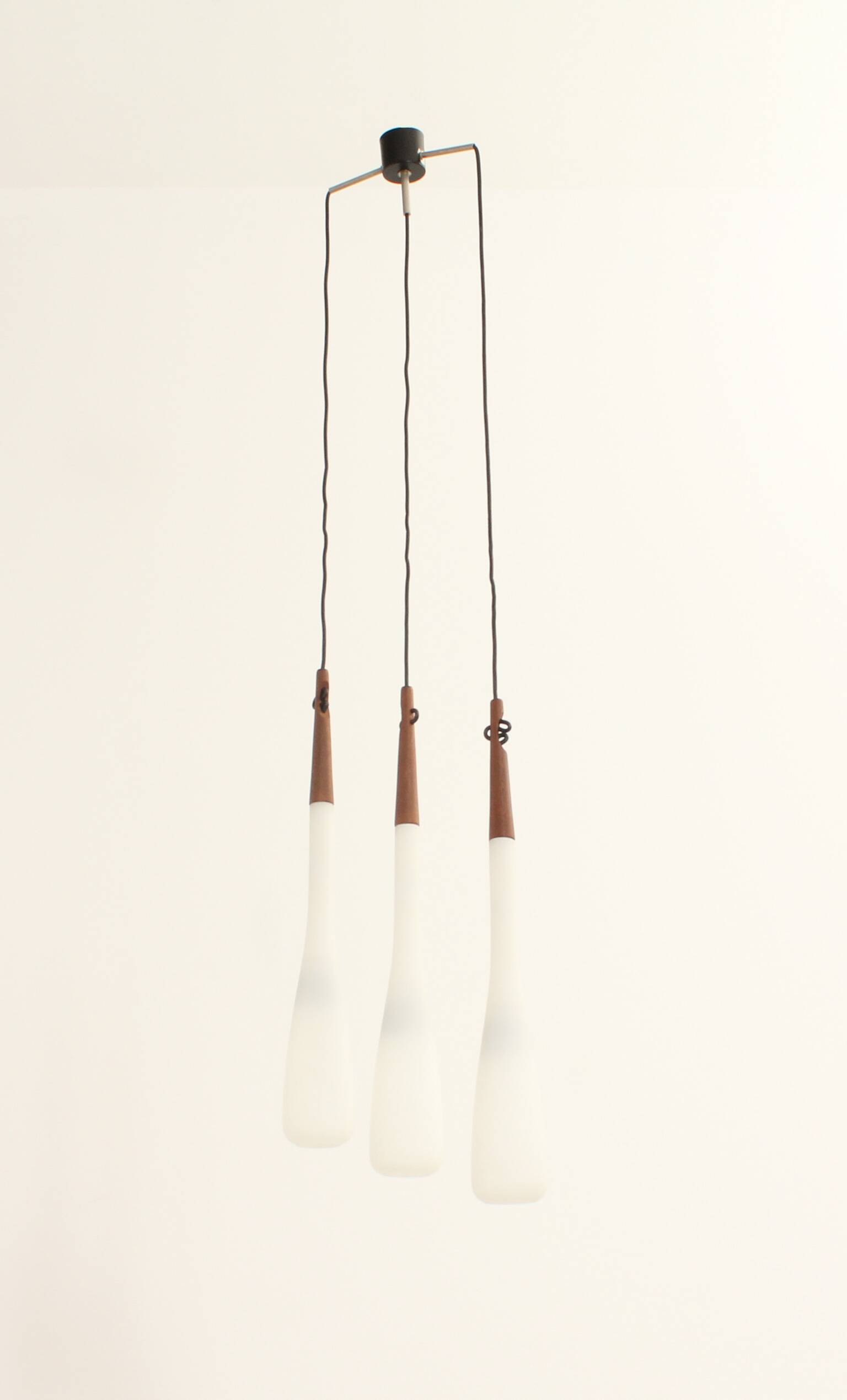 Suspension Drop triple by Uno & Östen Kristiansson for Luxus, Sweden.