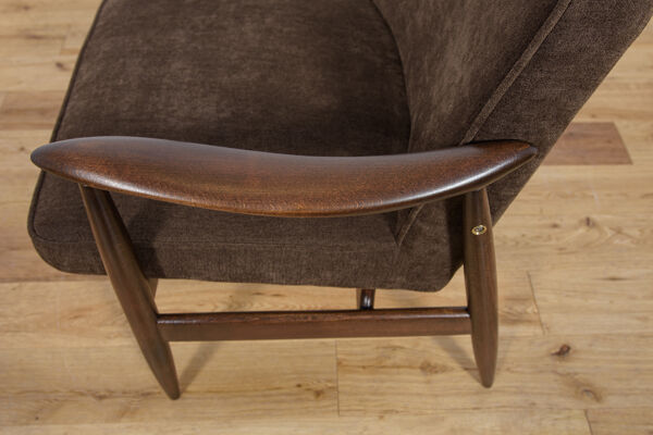 Fauteuil GFM-87 par Juliusz Kedziorek pour Gościcińskie Furniture, 1960