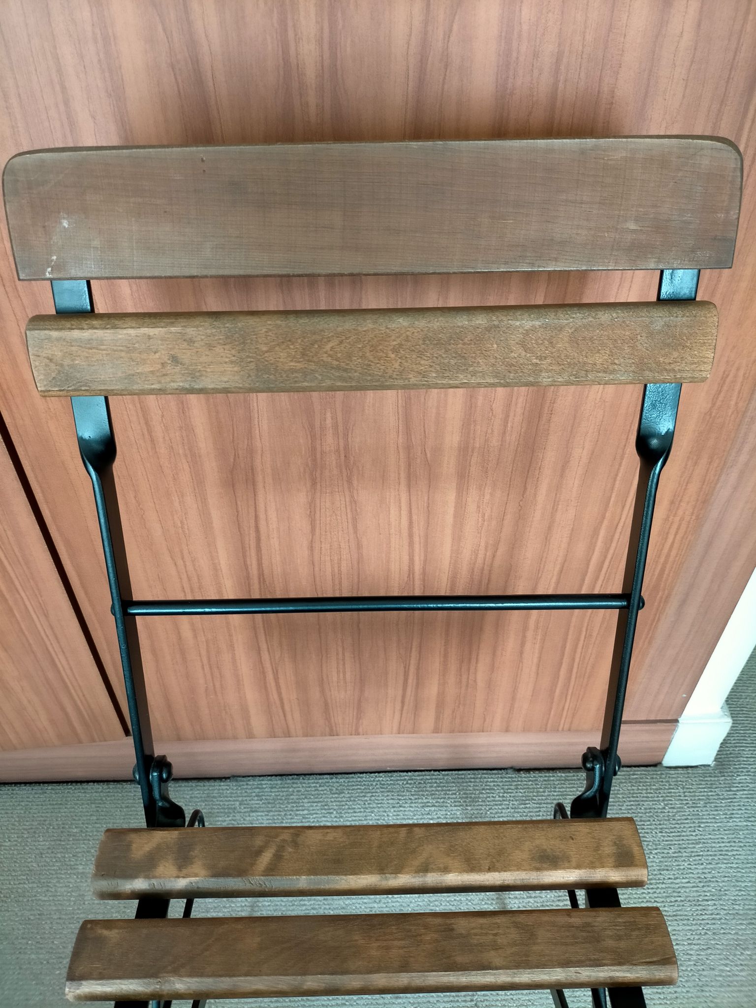 Foldable chair