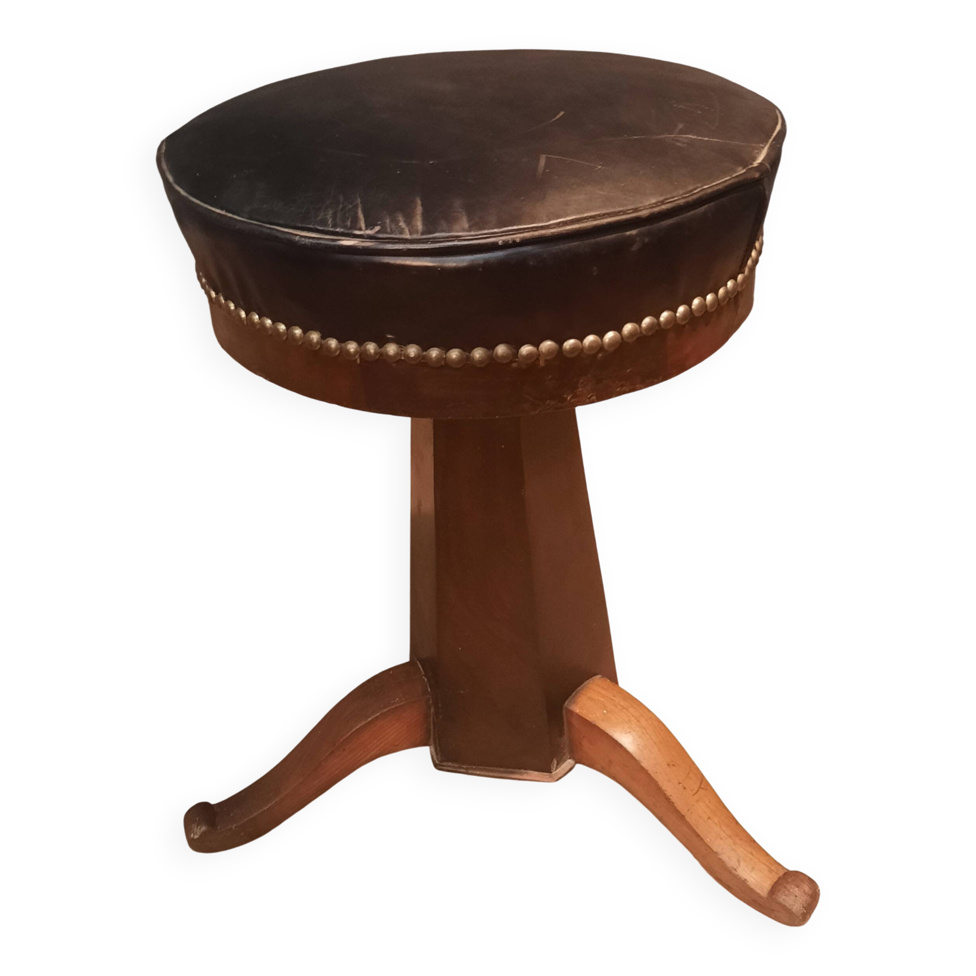 Hexagonal stool with adjustable height