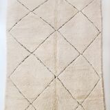 Moroccan Berber carpet blessed ouarain ecru with black diamonds engraved 300x202cm