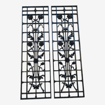 2 grilles Art Nouveau / Art Déco ferronnerie d'art décor de fleurs