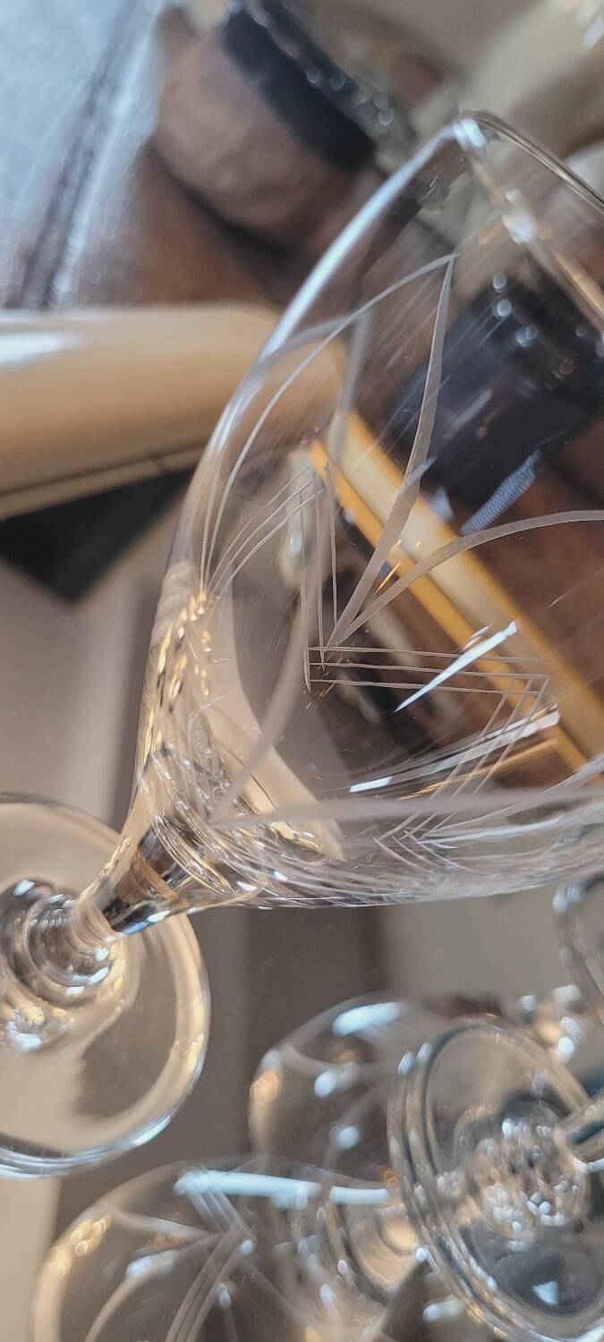 10 60's stemmed glasses