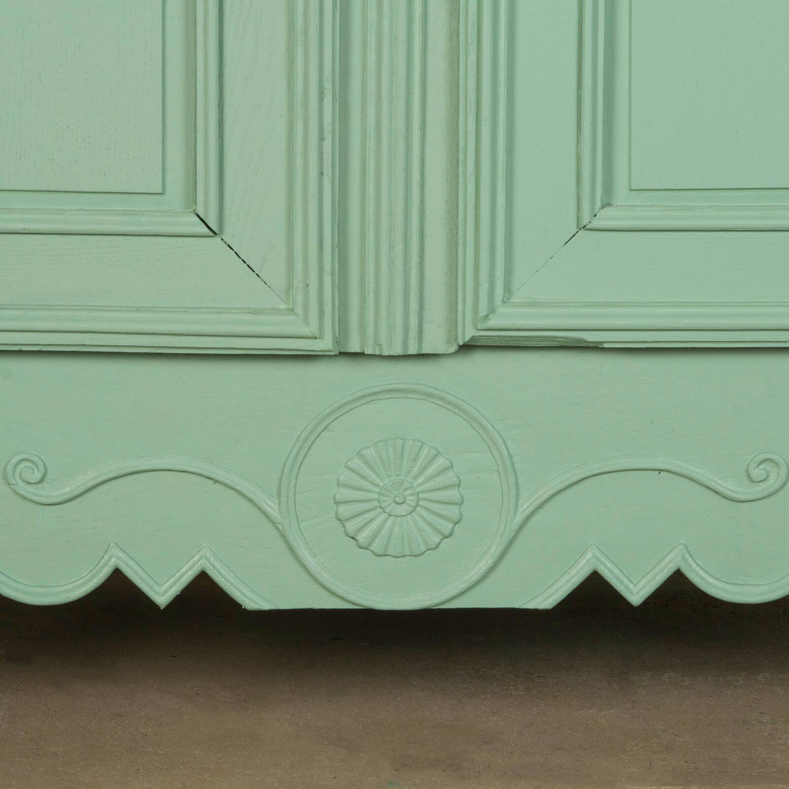 Armoire de mariage antique française vert doux