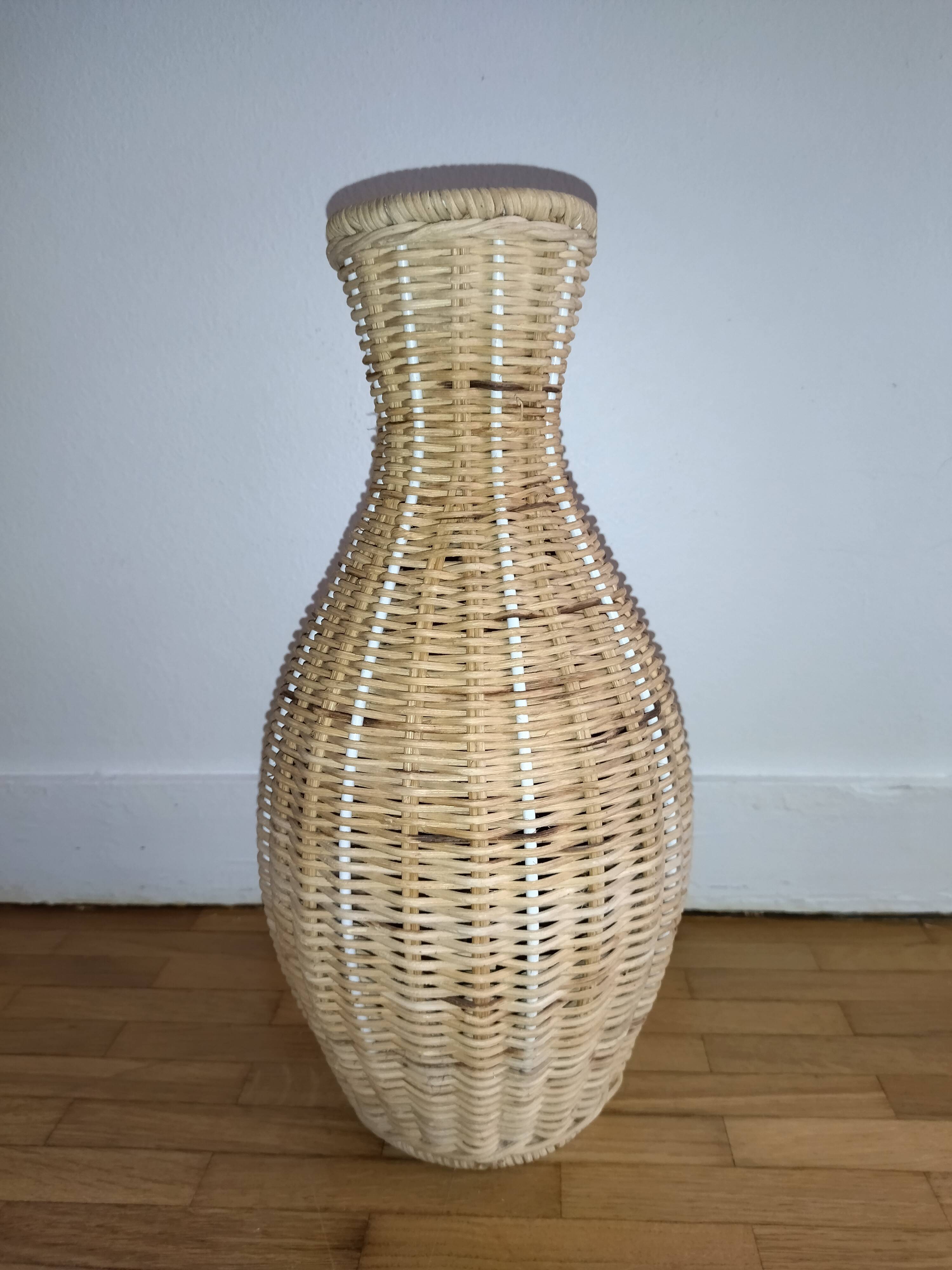 Braided wicker vase