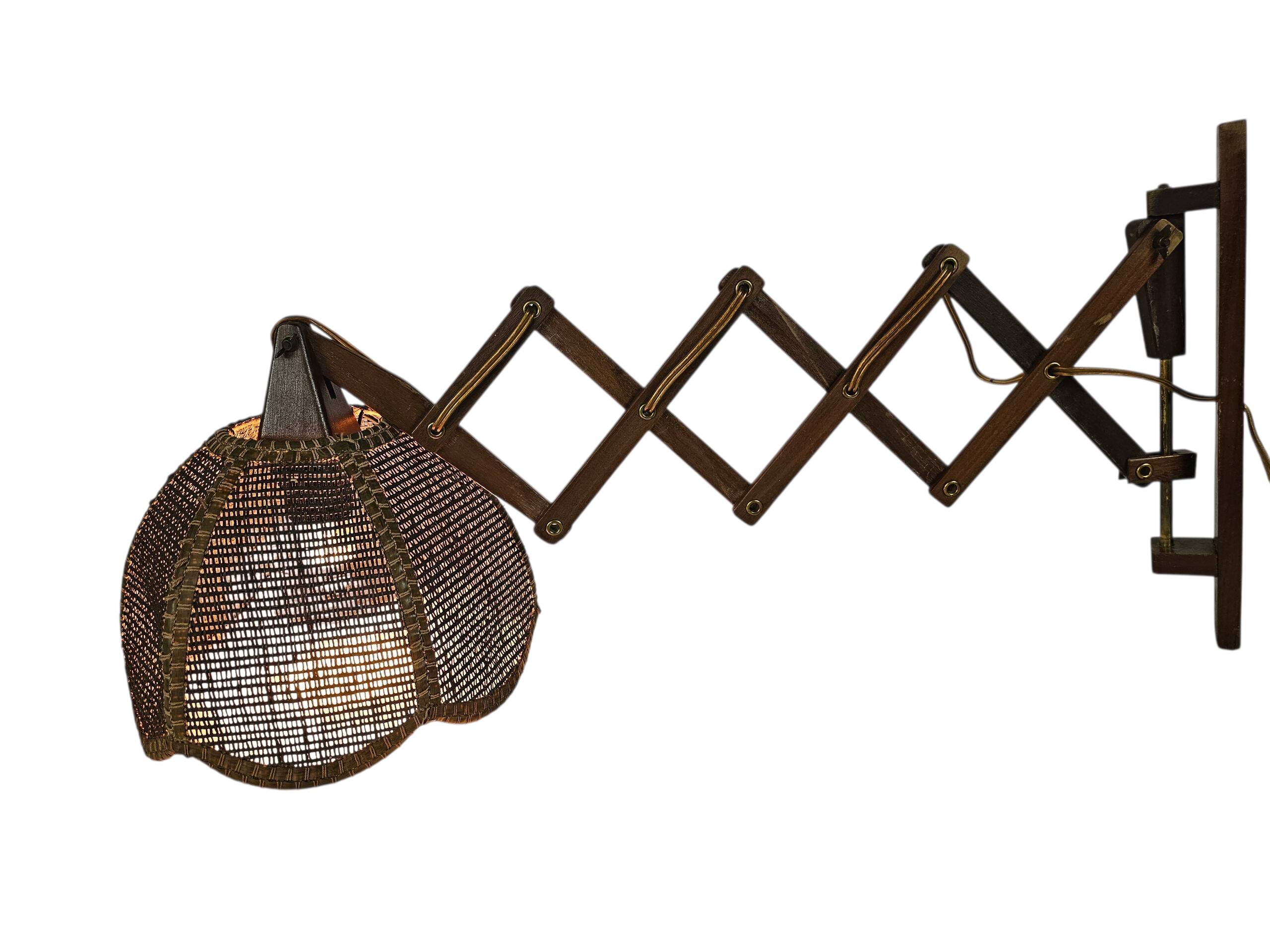 Schaarlamp - Harmonicalamp - teak - wandlamp - 60's