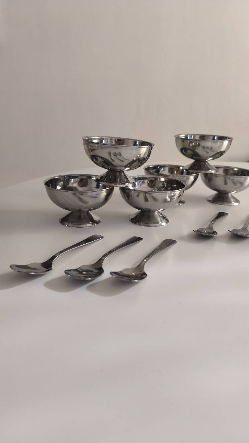 Set of 6 vintage stainless steel ice cream cups