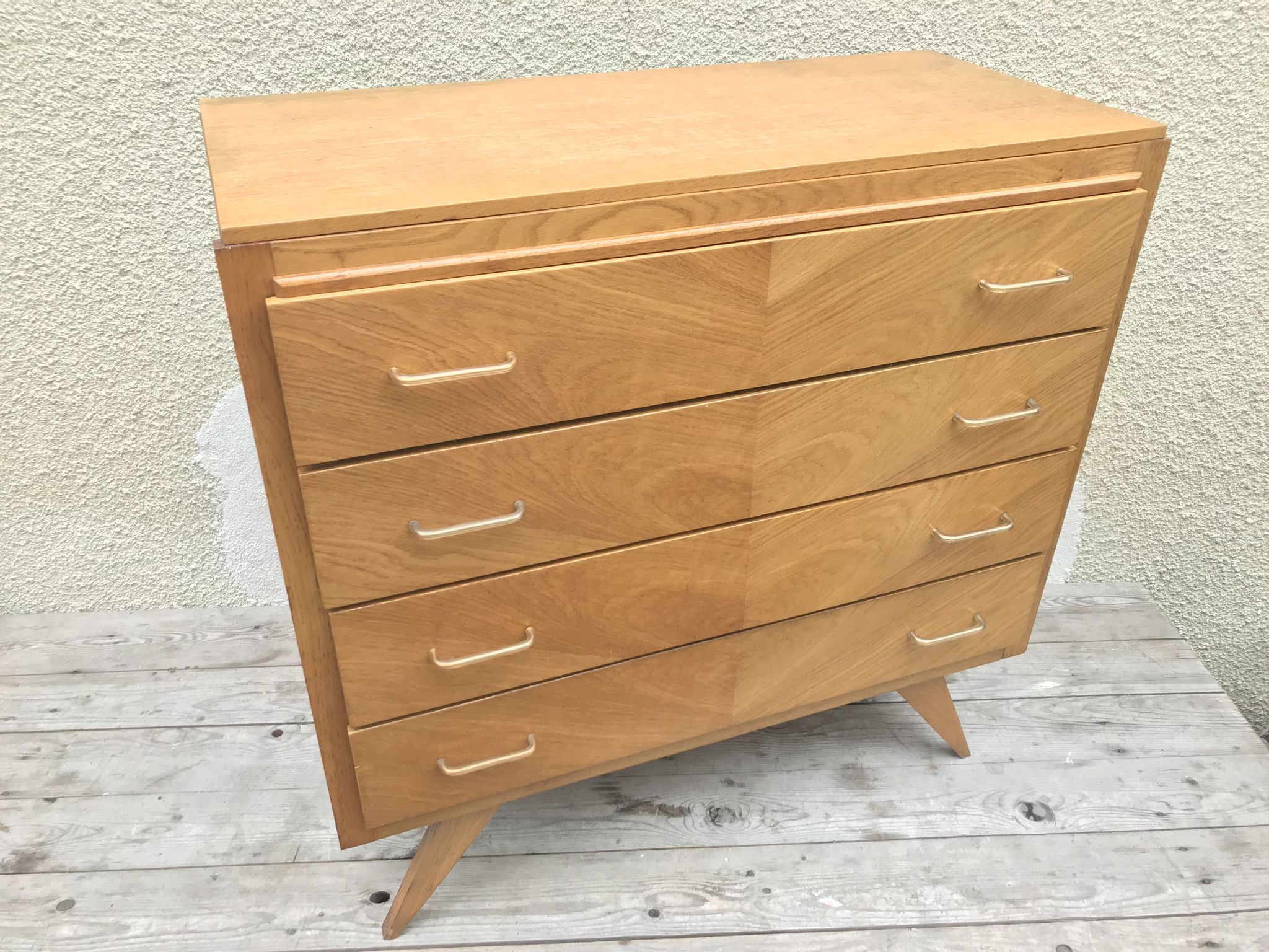 vintage dresser years 70