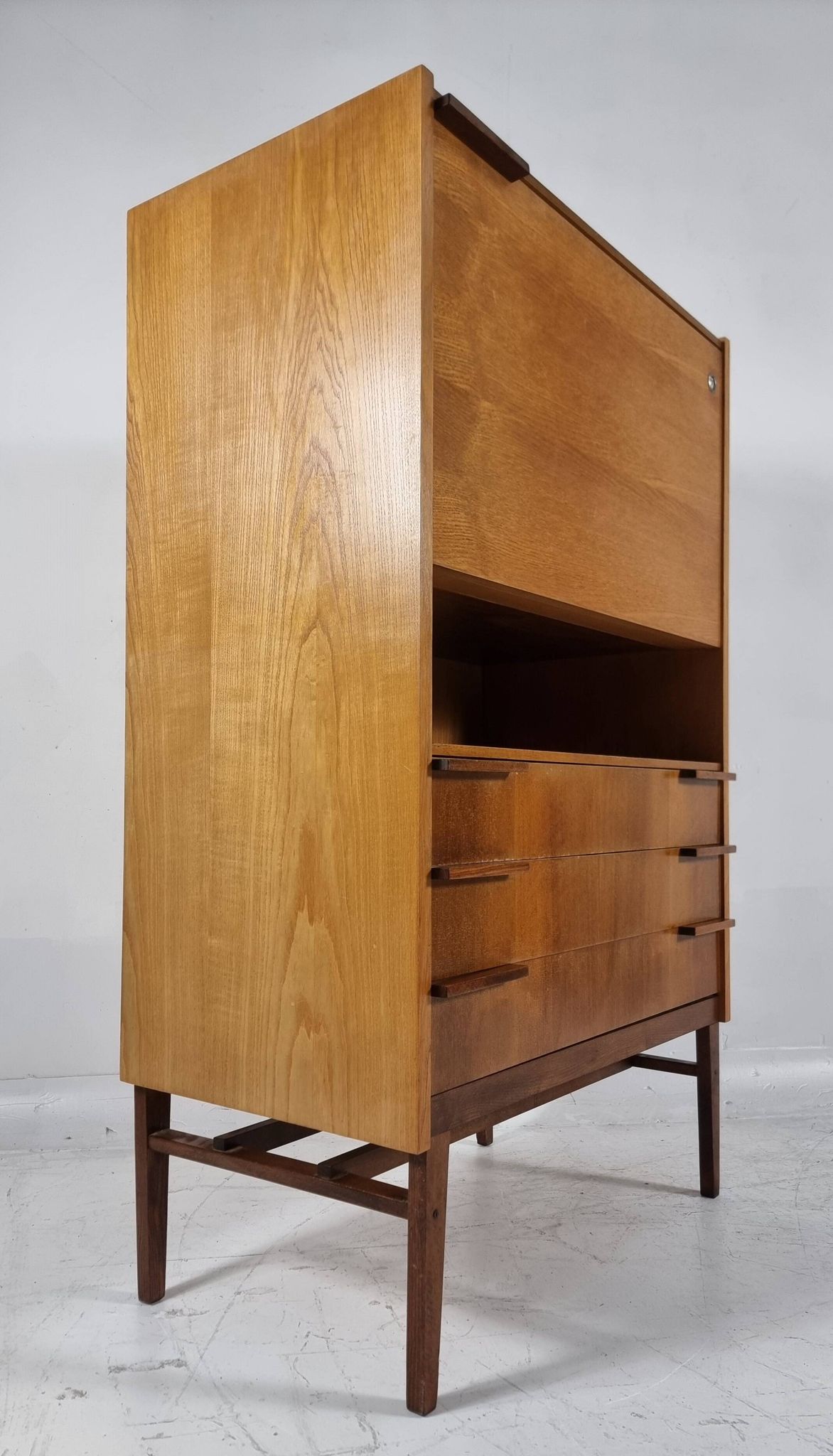 Sekretary in Walnut by Francisek Mezulanik for UP Zavody, 1960