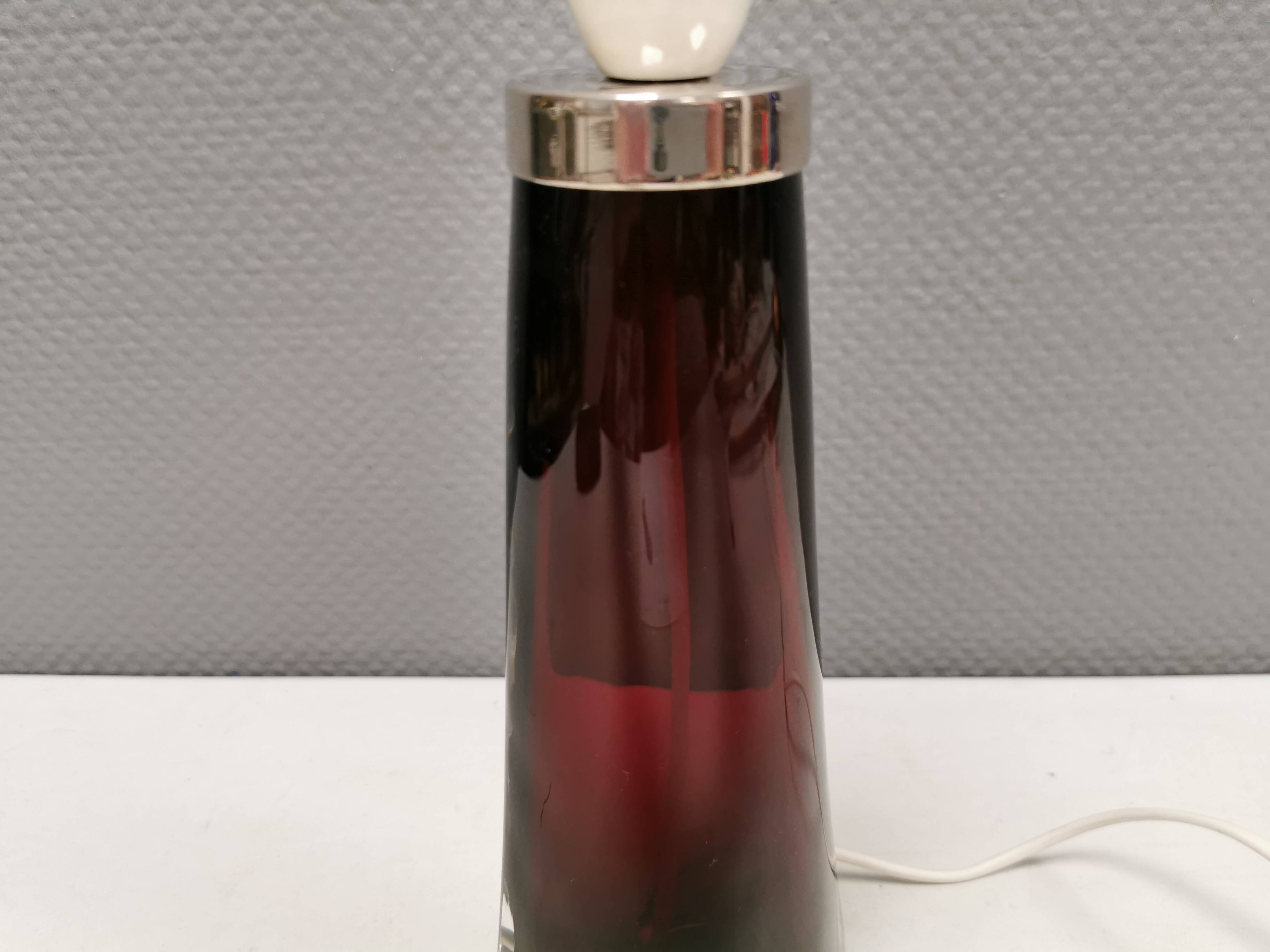 Table lamp by Carl Fagerlund for Orrefors Glassworks Sweden 1960s in translucent and deep red glass.