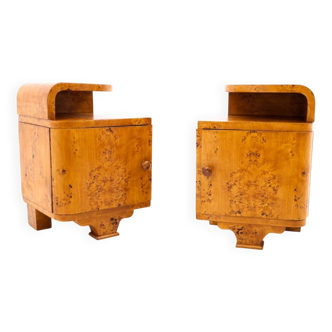 Deux tables de chevet Art Déco, Pologne, milieu du XXe siècle.