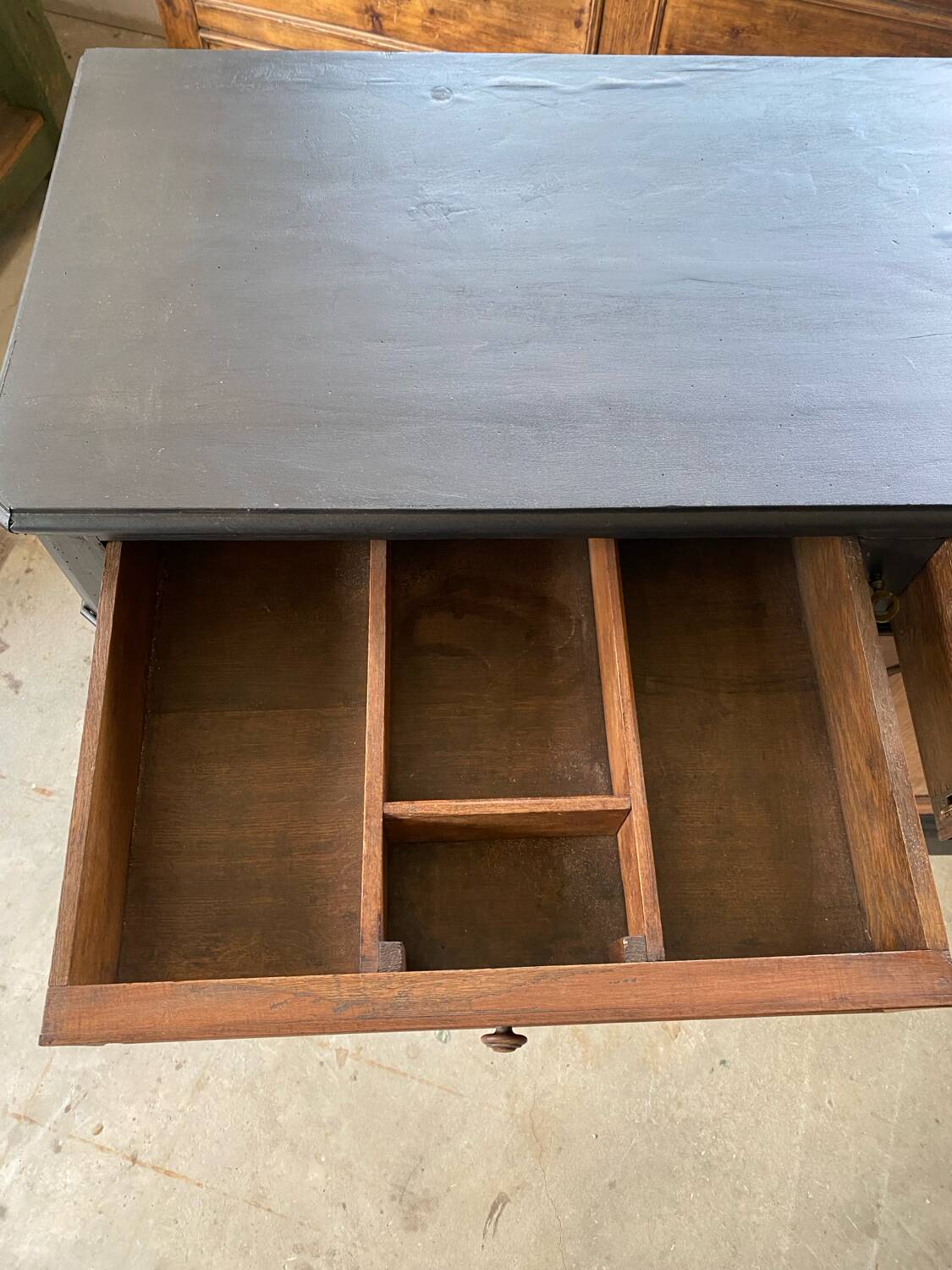 Central Island Counter