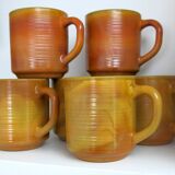 6 Arcopal coffee mugs in very good condition