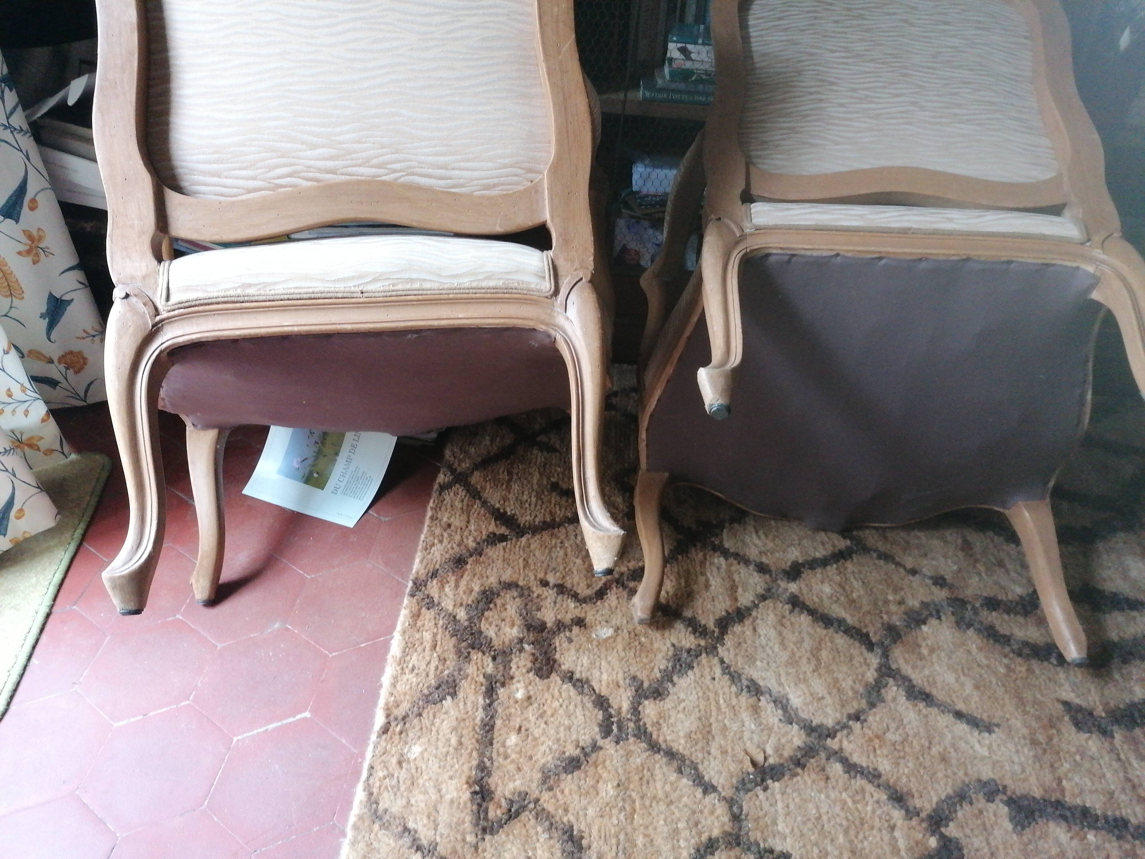 paire de fauteuils style Louis xv
