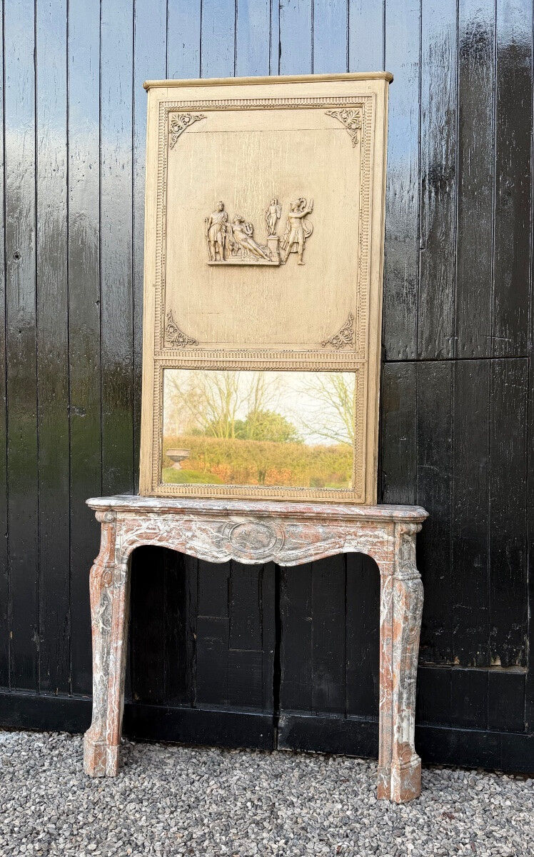 Directoire mirror or overmantel, stuccoed and painted wood, early 19th century.