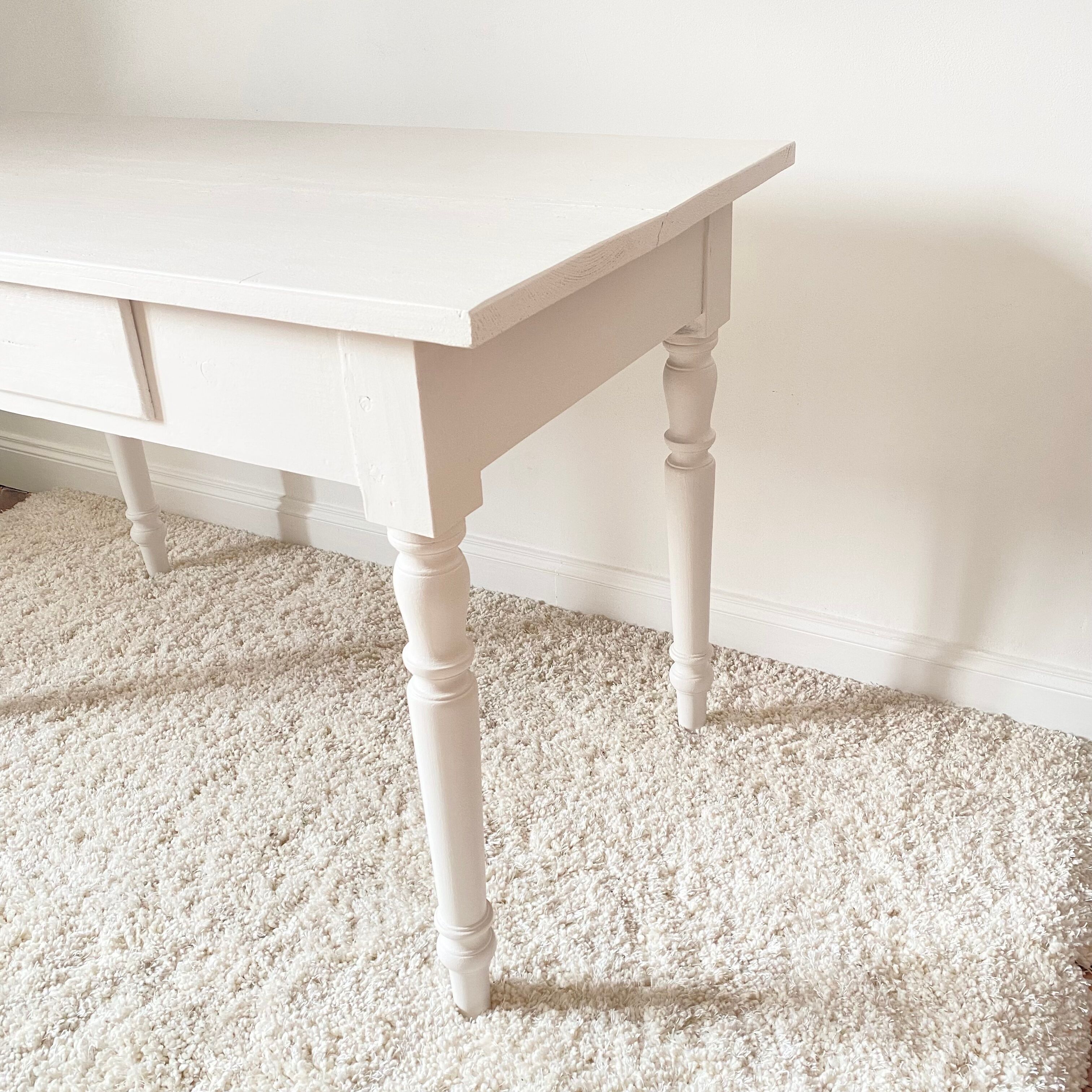 White farmhouse table