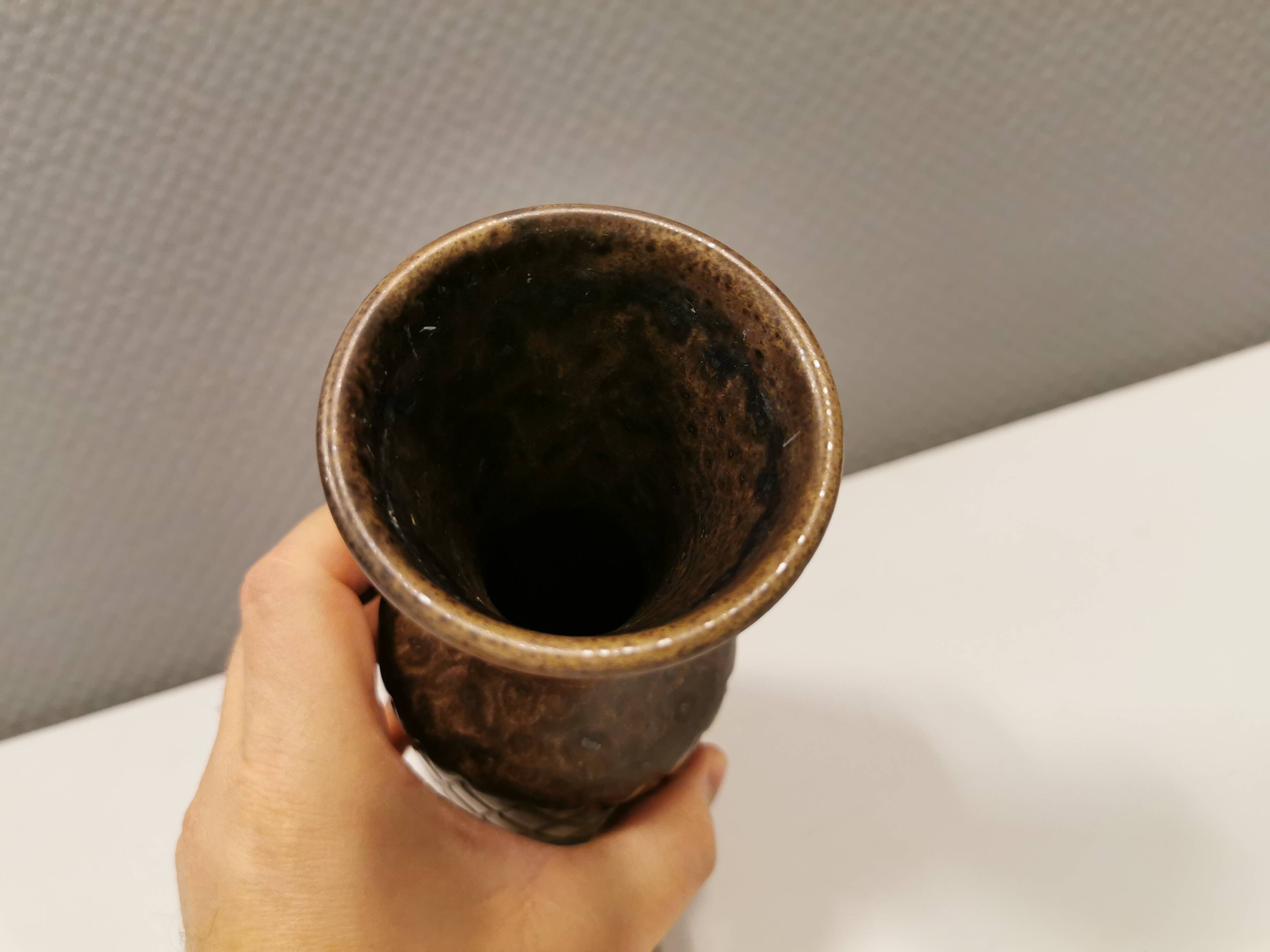 Vase from Danish Løvemose pottery, with partial hare's fur glaze. Estimated 1970s.