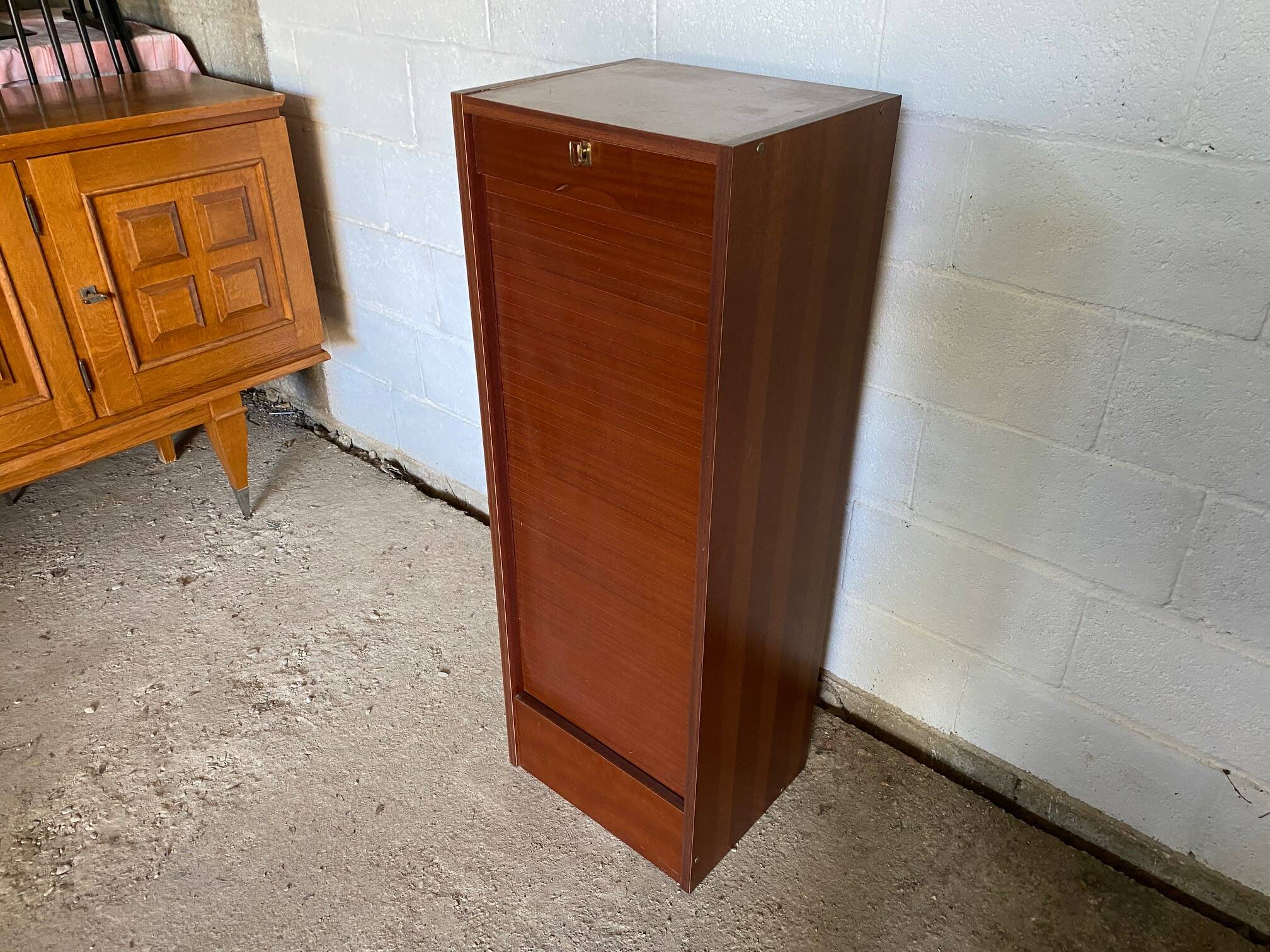 Storage craft cabinet n2 curtain binder 1980