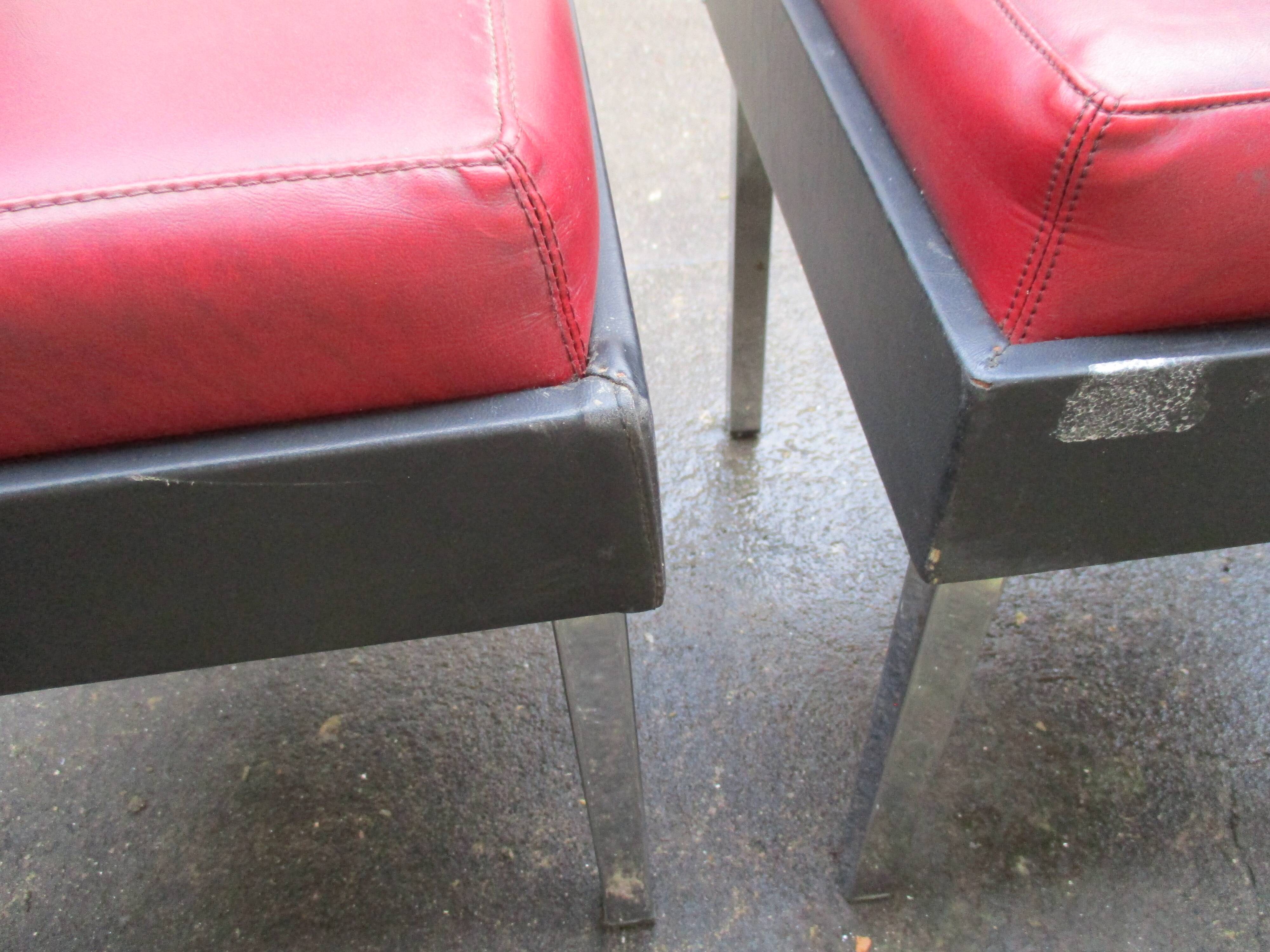 Anciens tabourets Strafor
