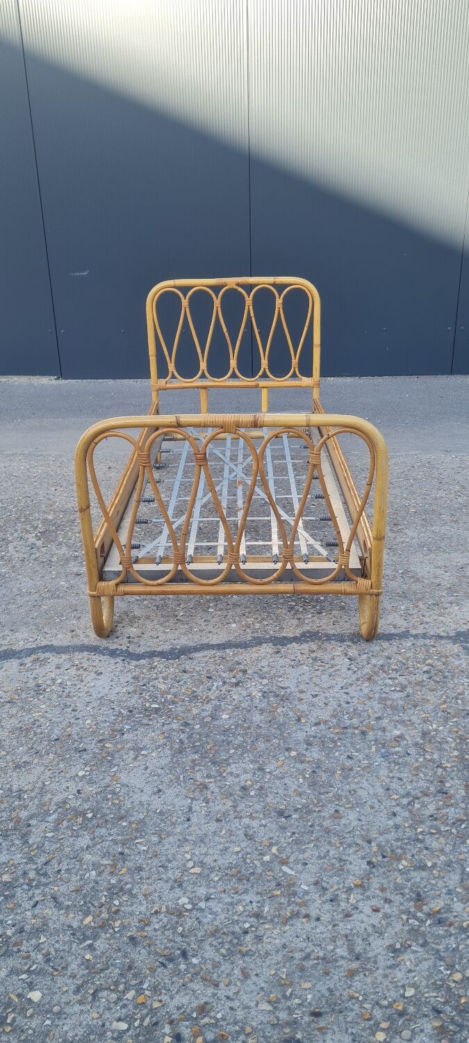 Rattan bed 1960
