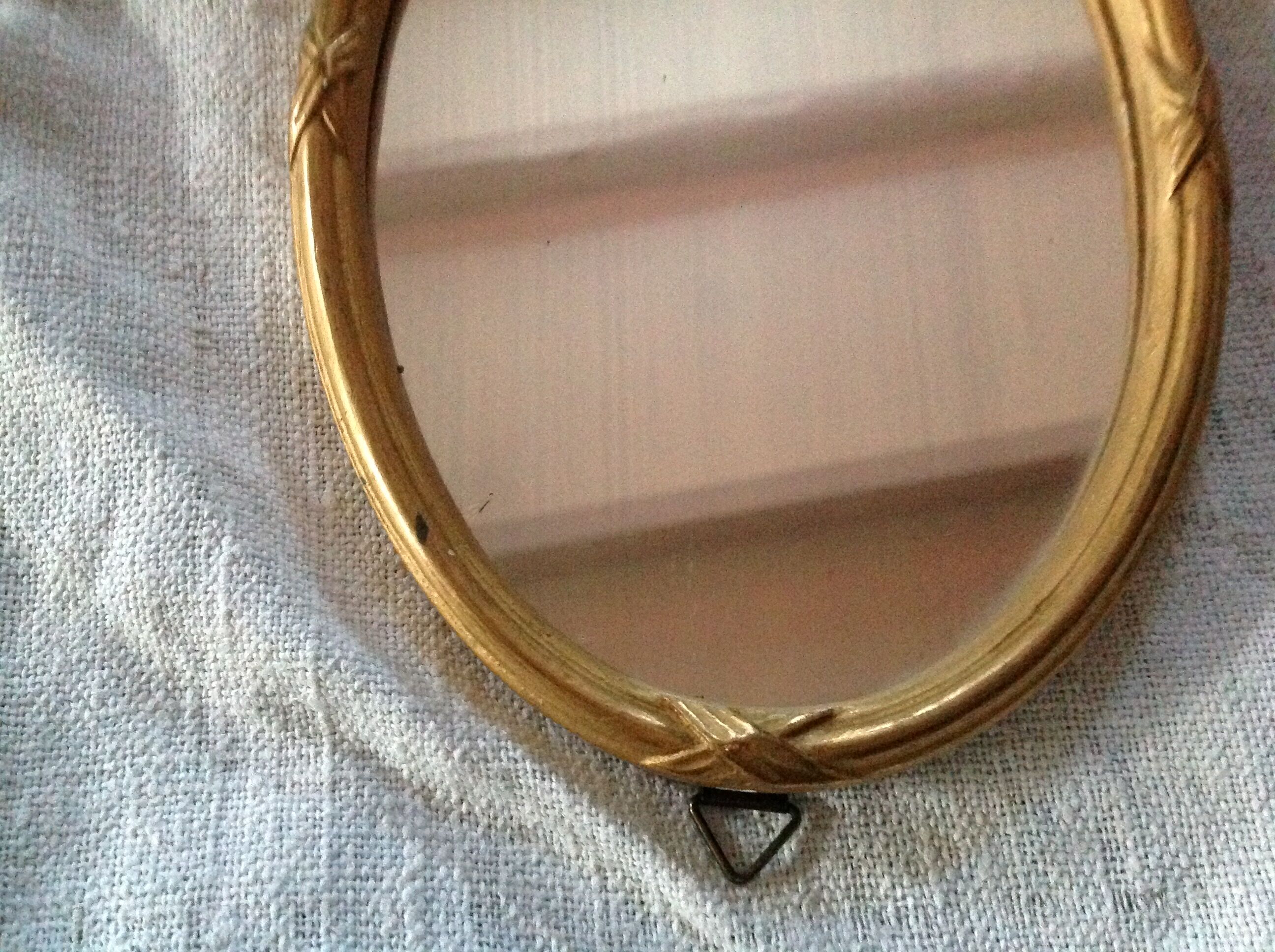 Oval mirror