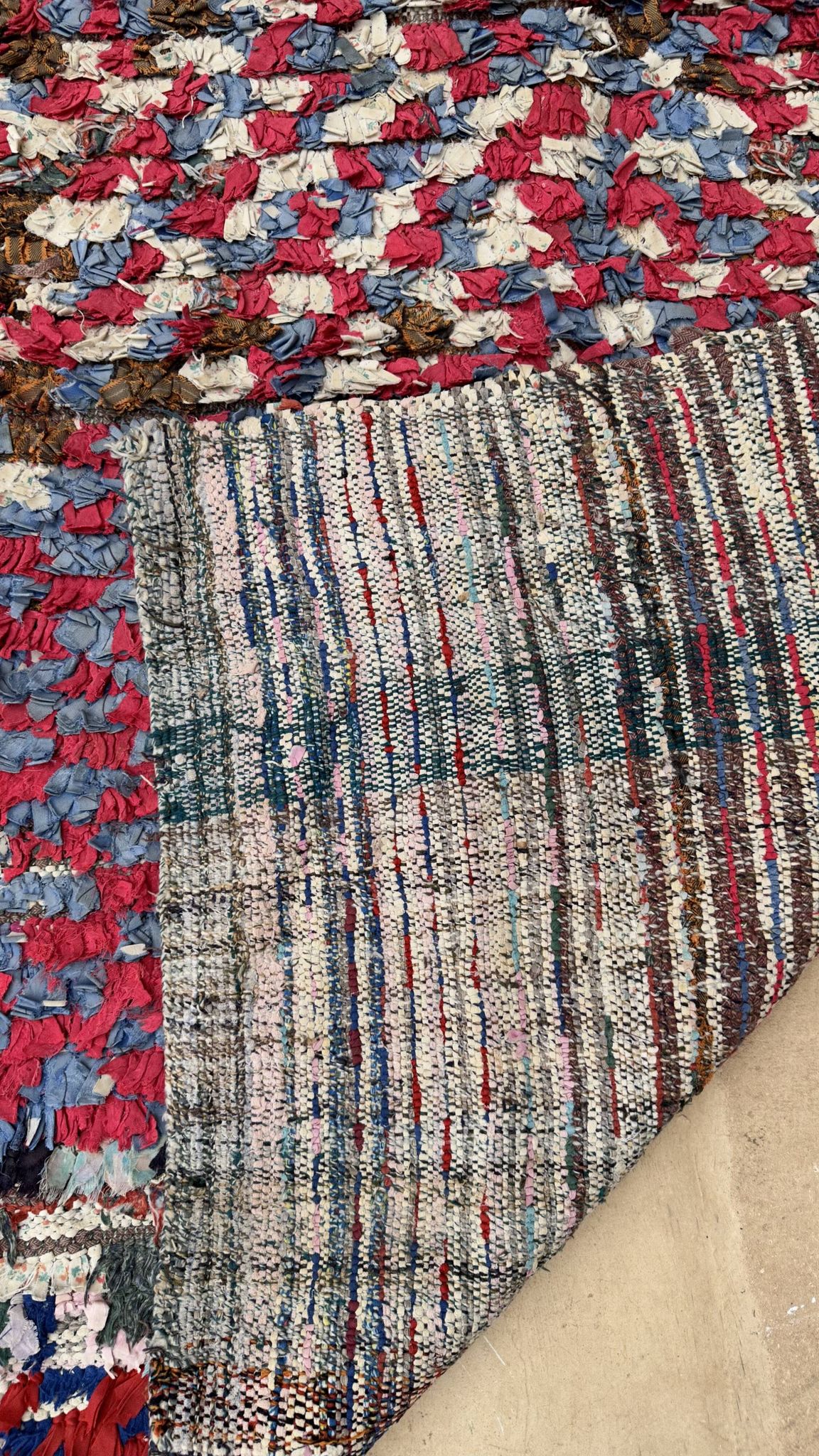 Tapis Berbère Boucherouite coloré - 99 x 160 cm