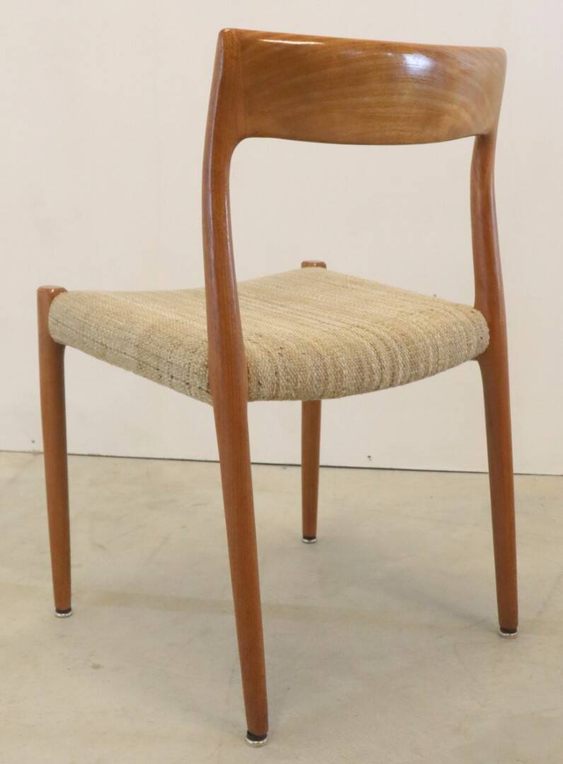 Suite de 6 chaises Niels O Möller modèle 77' Dukkerup