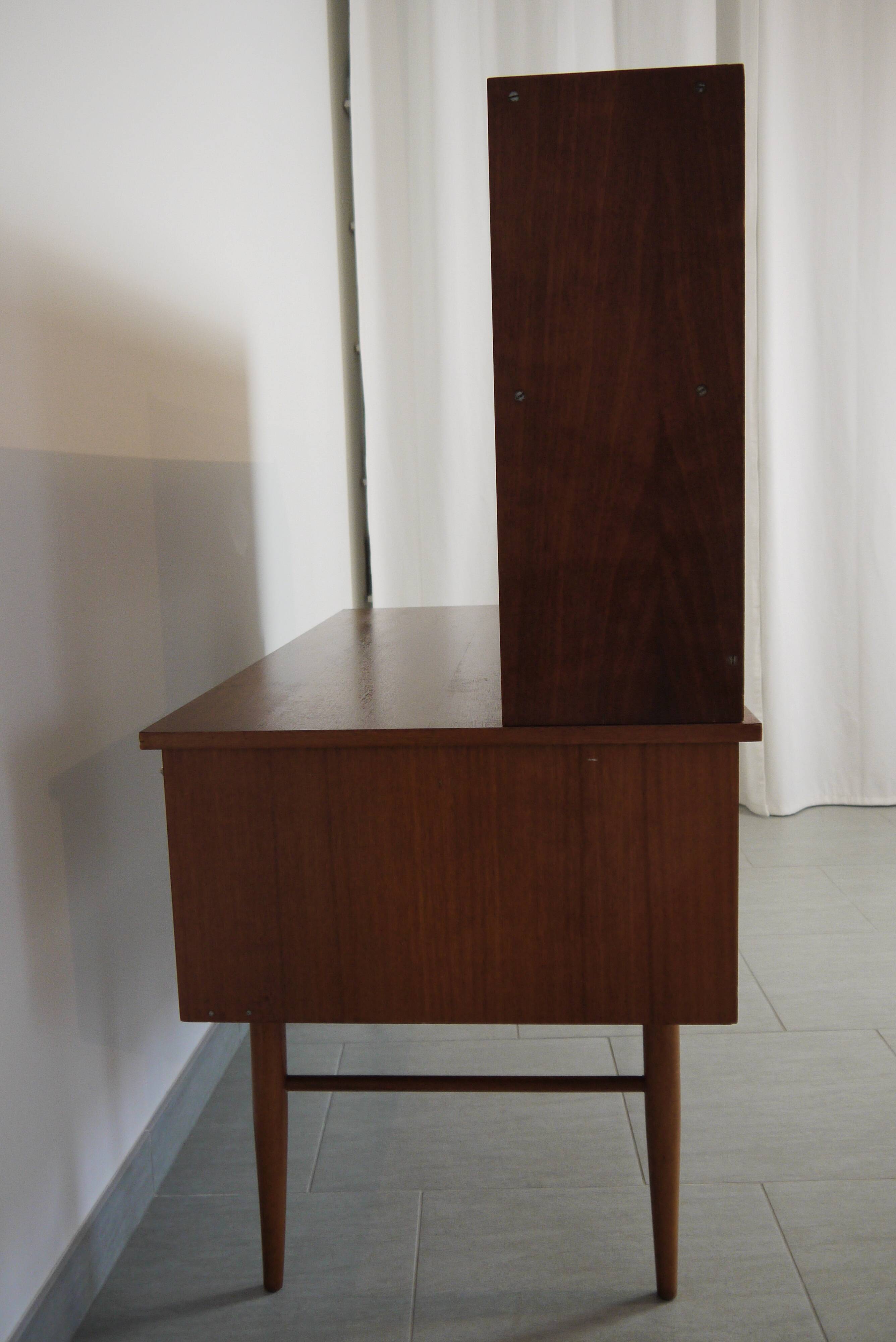 Office style Scandinavian GDR