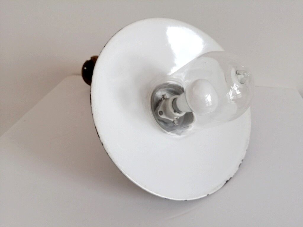 Swan neck sconce in enamelled sheet metal 50